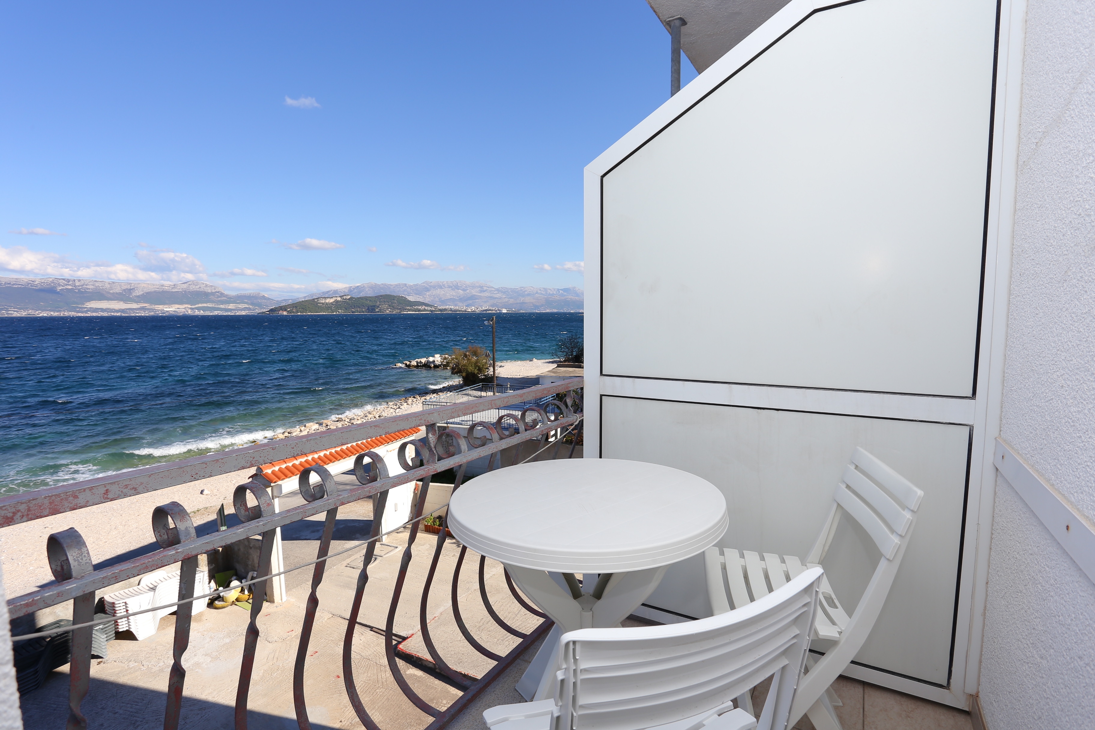 Studio flat near beach Slatine, Čiovo (AS-14541-a) Studio flat near beach Slatine, Čiovo (AS-14541-a)