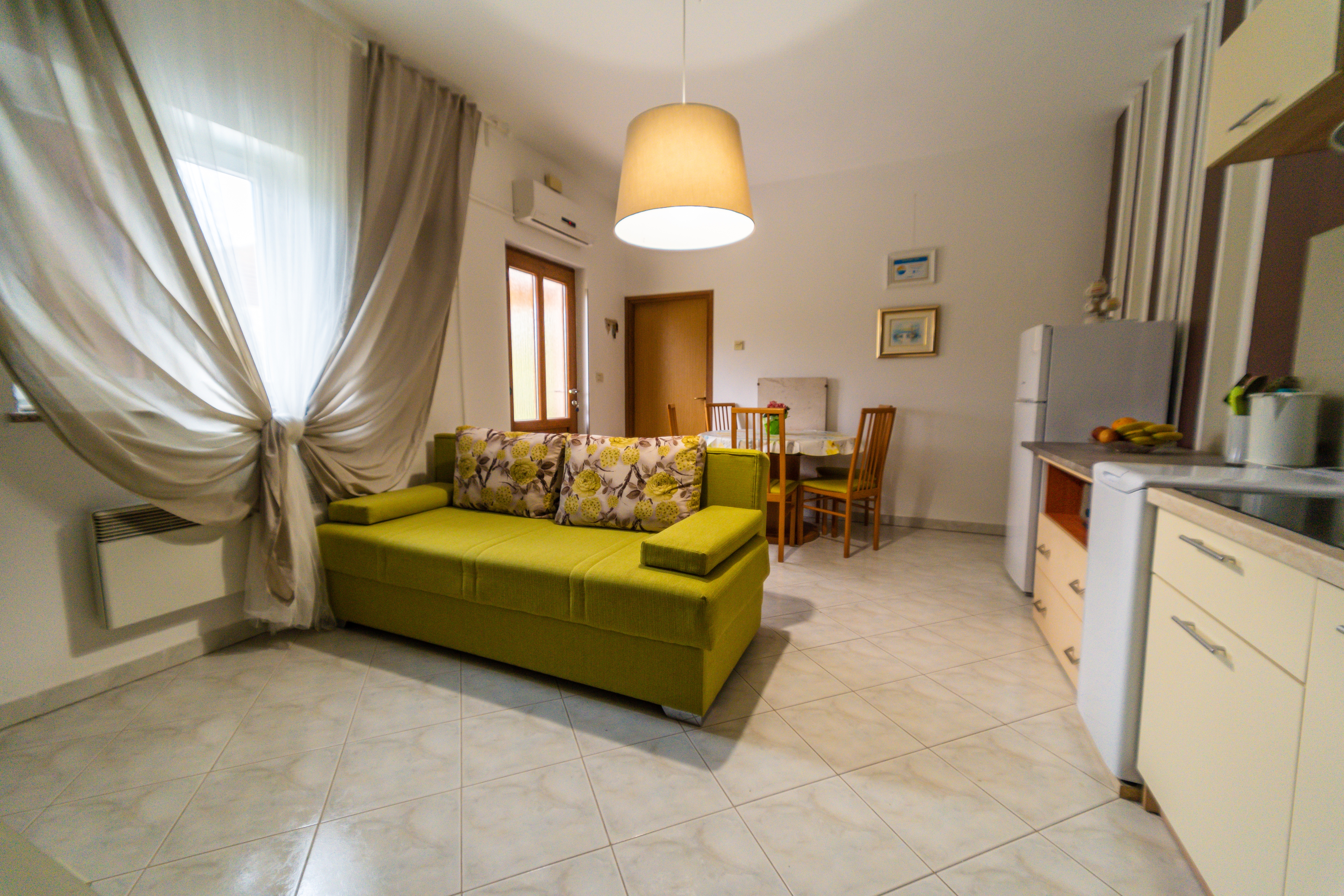Two bedroom apartment with terrace Labin (A-14581-b) Two bedroom apartment with terrace Labin (A-14581-b)