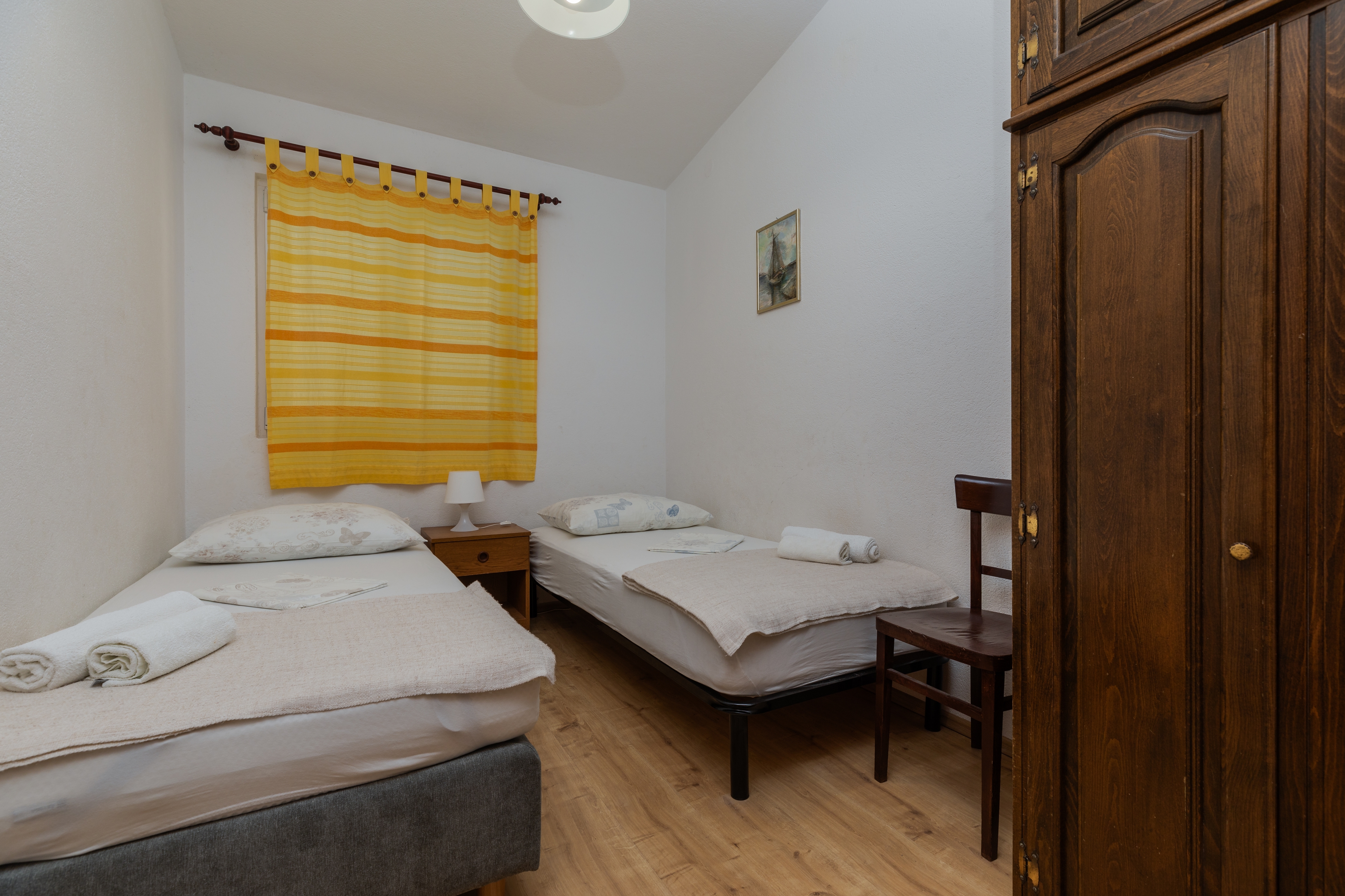 Three bedroom apartment with terrace and sea view Duće, Omiš  A-a