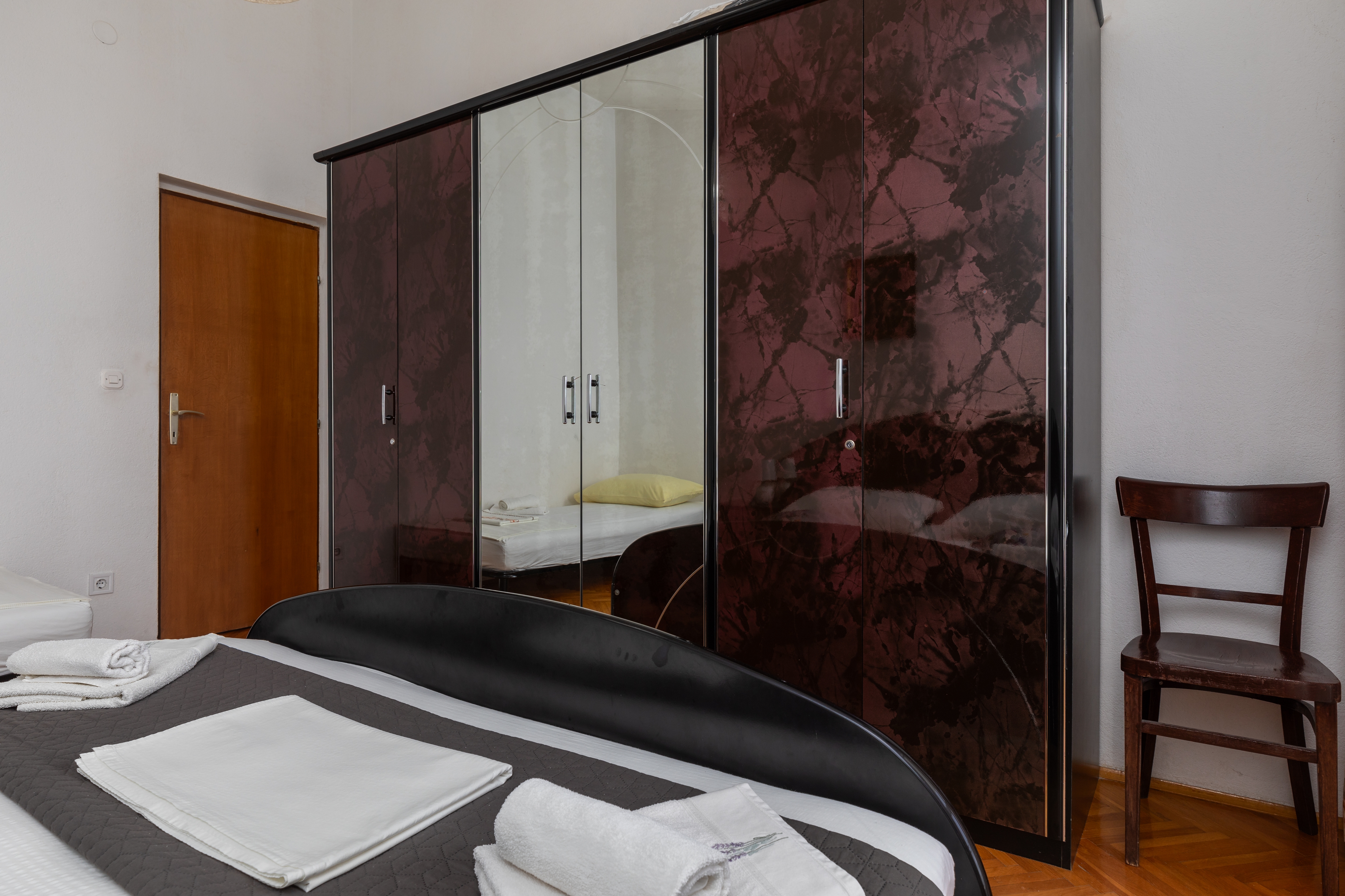 Three bedroom apartment with terrace and sea view Duće, Omiš  A-a