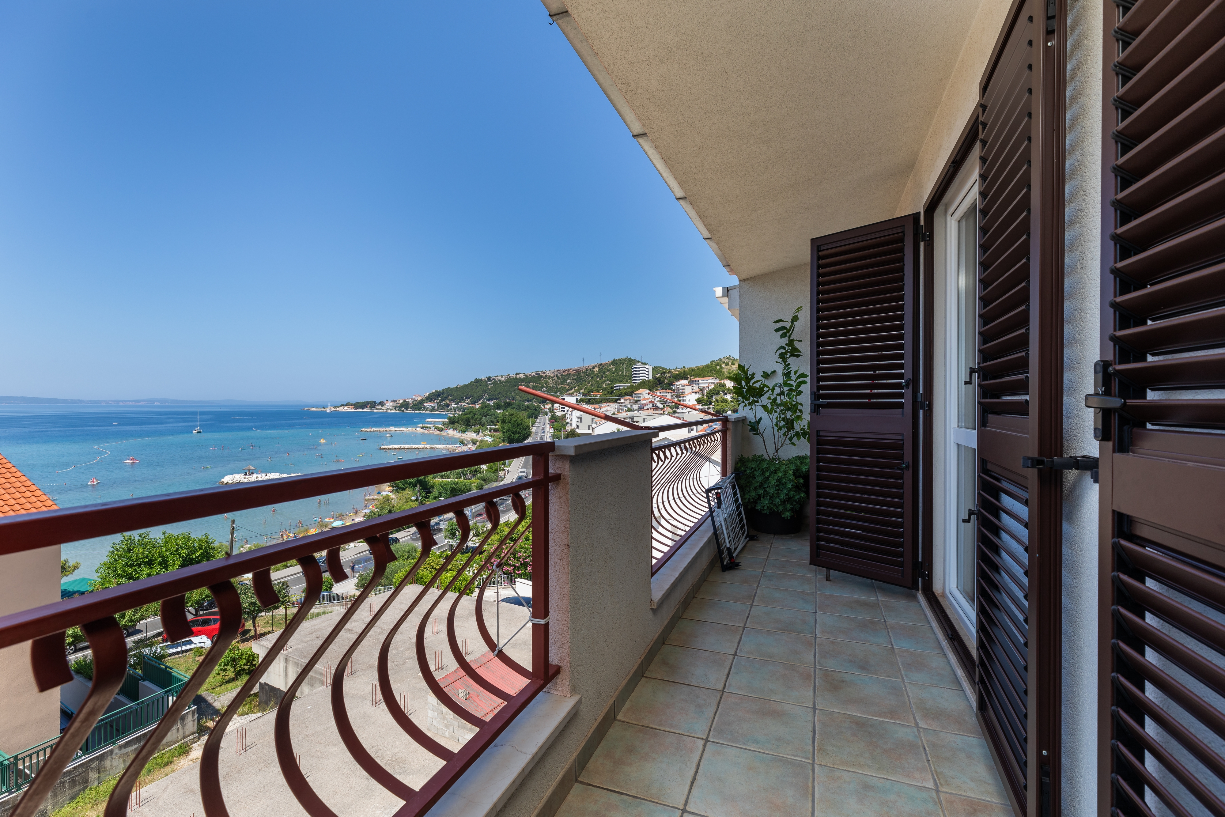 Three bedroom apartment with terrace and sea view Duće, Omiš  A-a