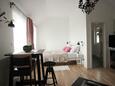 Dining room Zagreb, Dining room in the studio-apartment, WIFI.