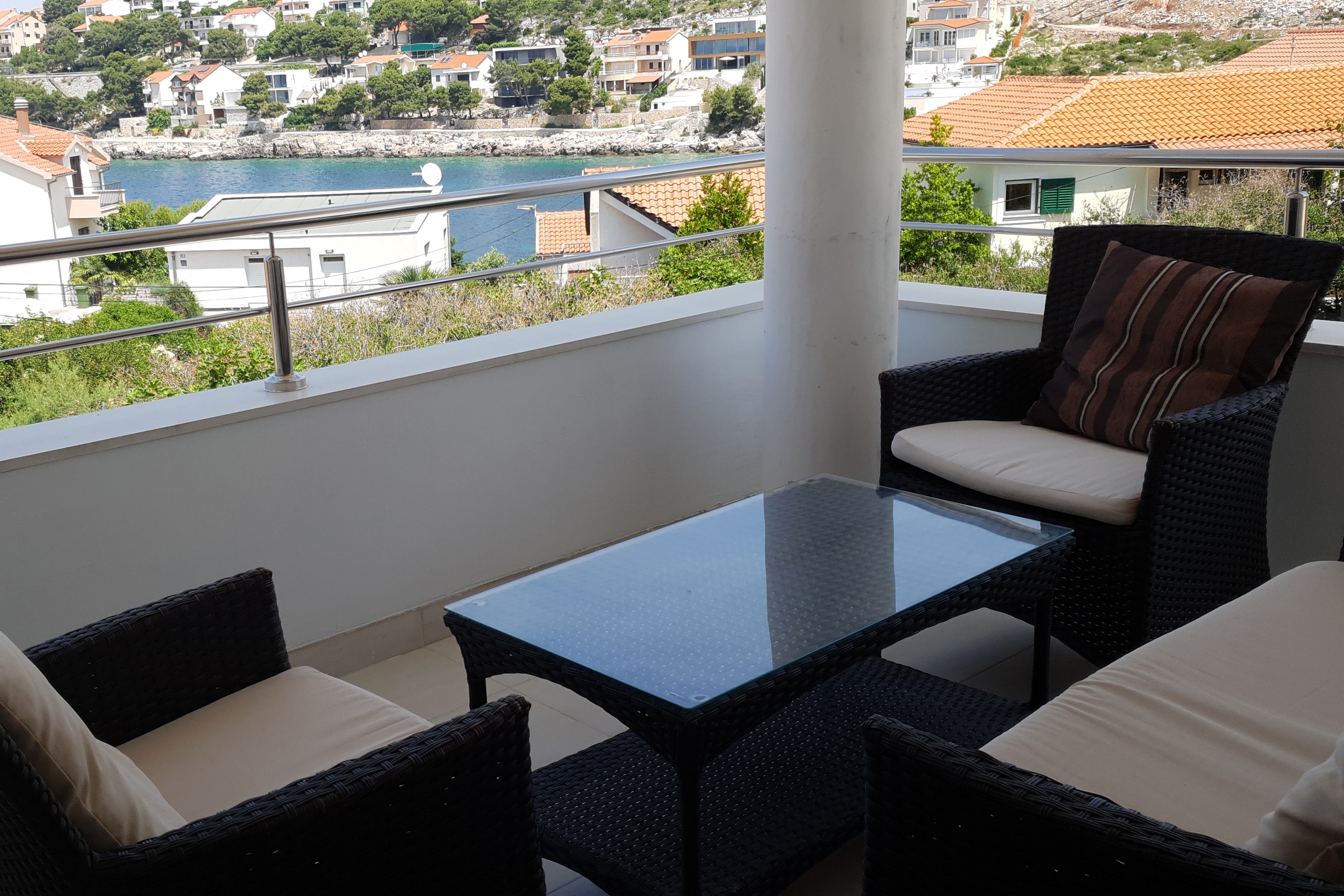 One bedroom apartment with terrace and sea view Bilo, Primošten (A-14601-a) One bedroom apartment with terrace and sea view Bilo, Primošten (A-14601-a)
