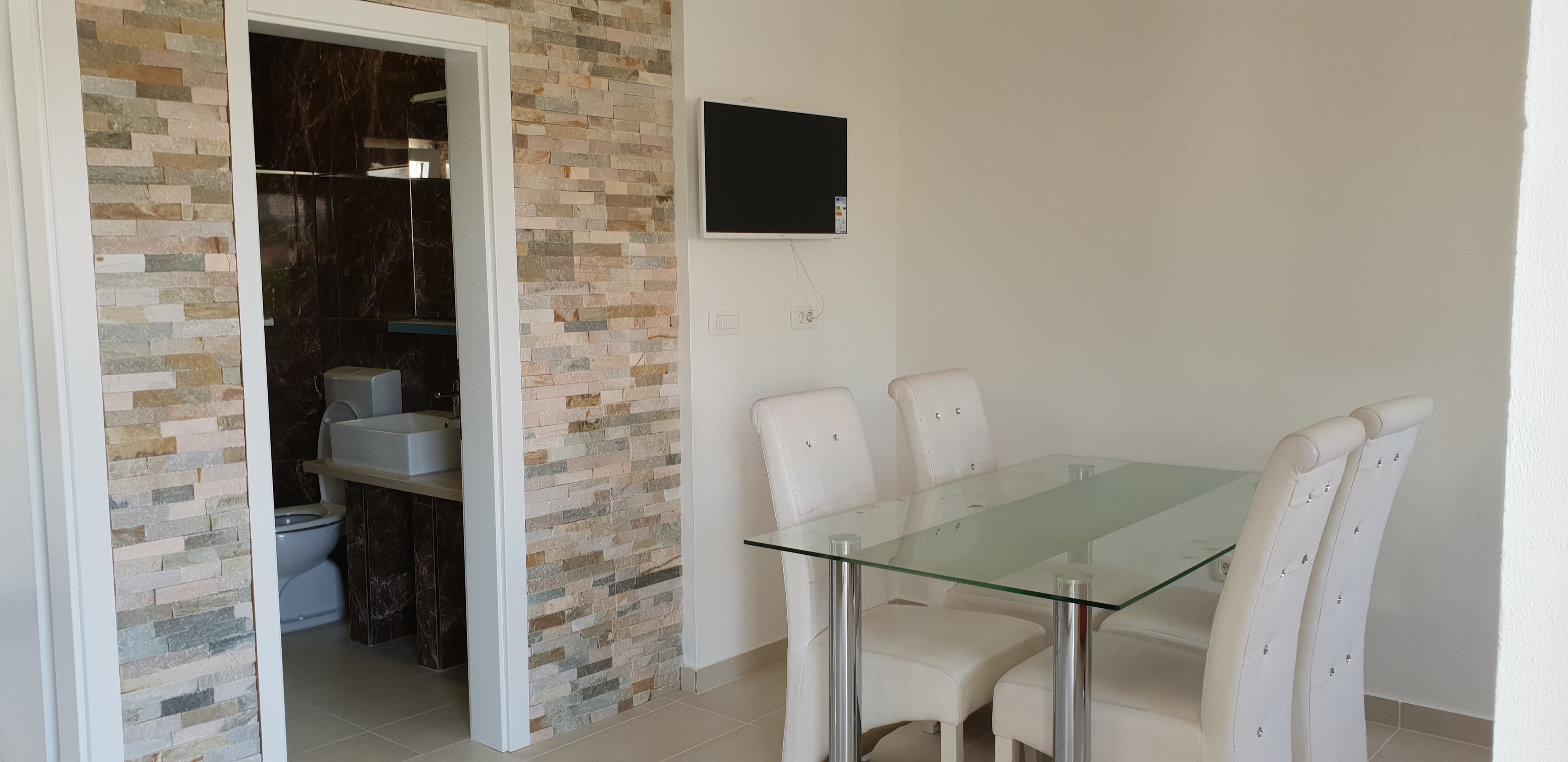 One bedroom apartment with terrace Bilo, Primošten (A-14601-d)