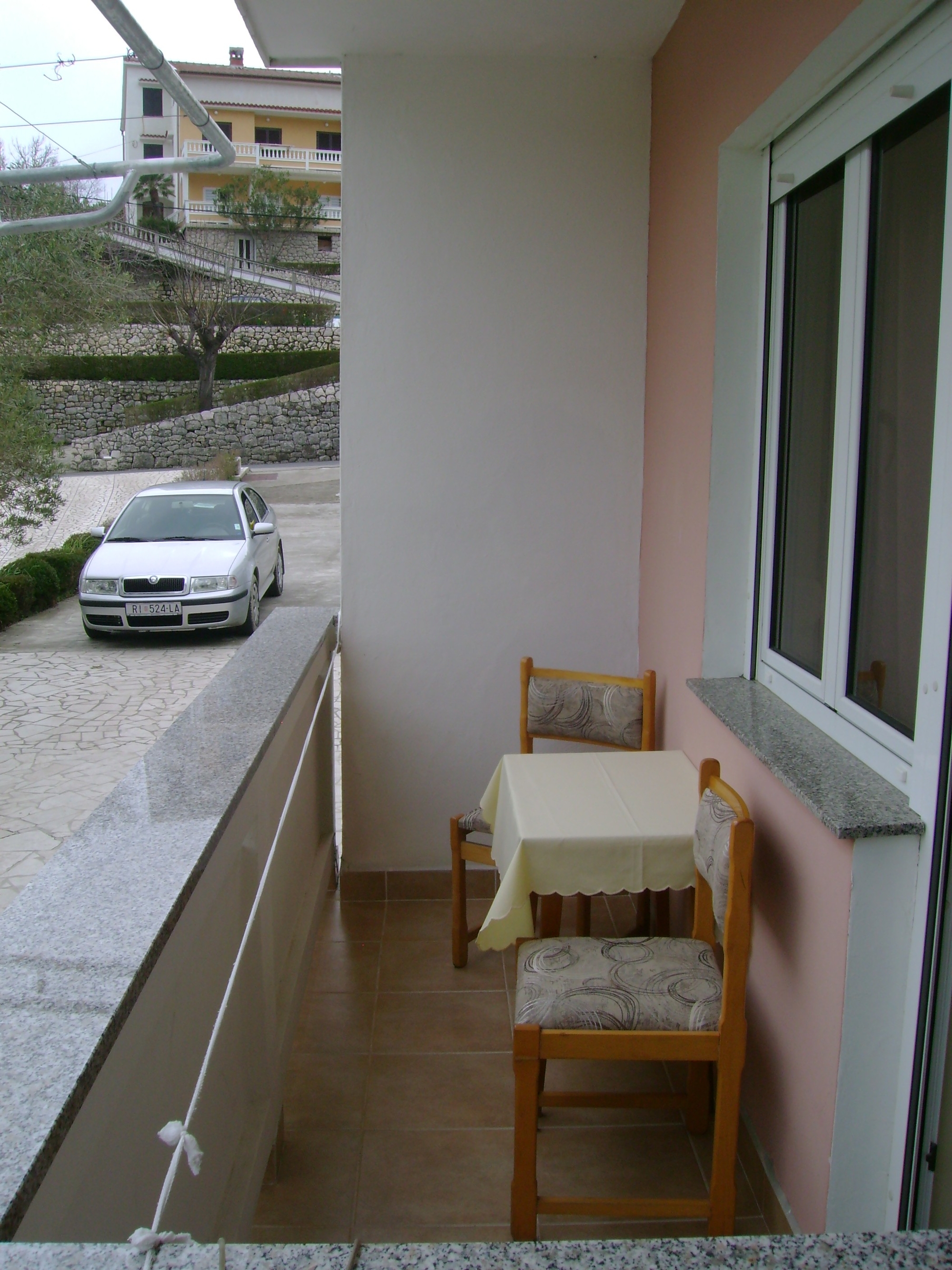 Three bedroom apartment with terrace Palit, Rab  A-a