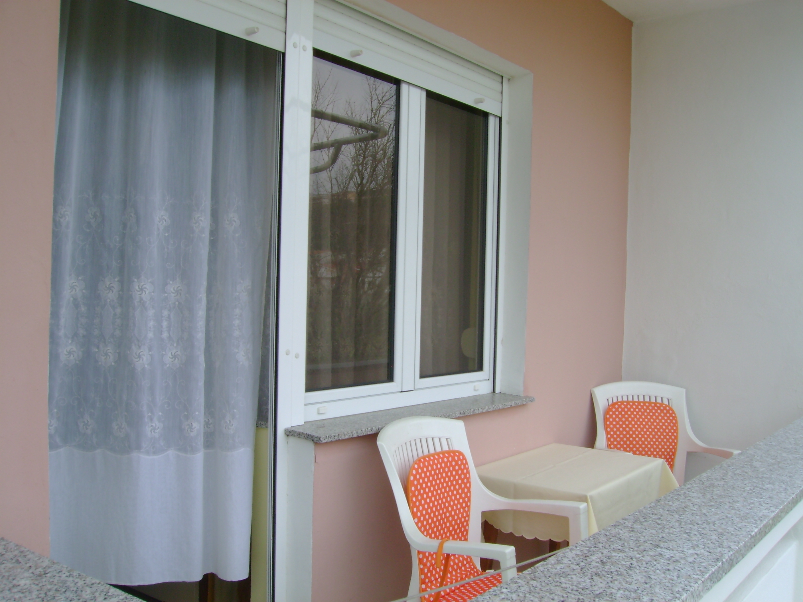 Three bedroom apartment with terrace Palit, Rab  A-a