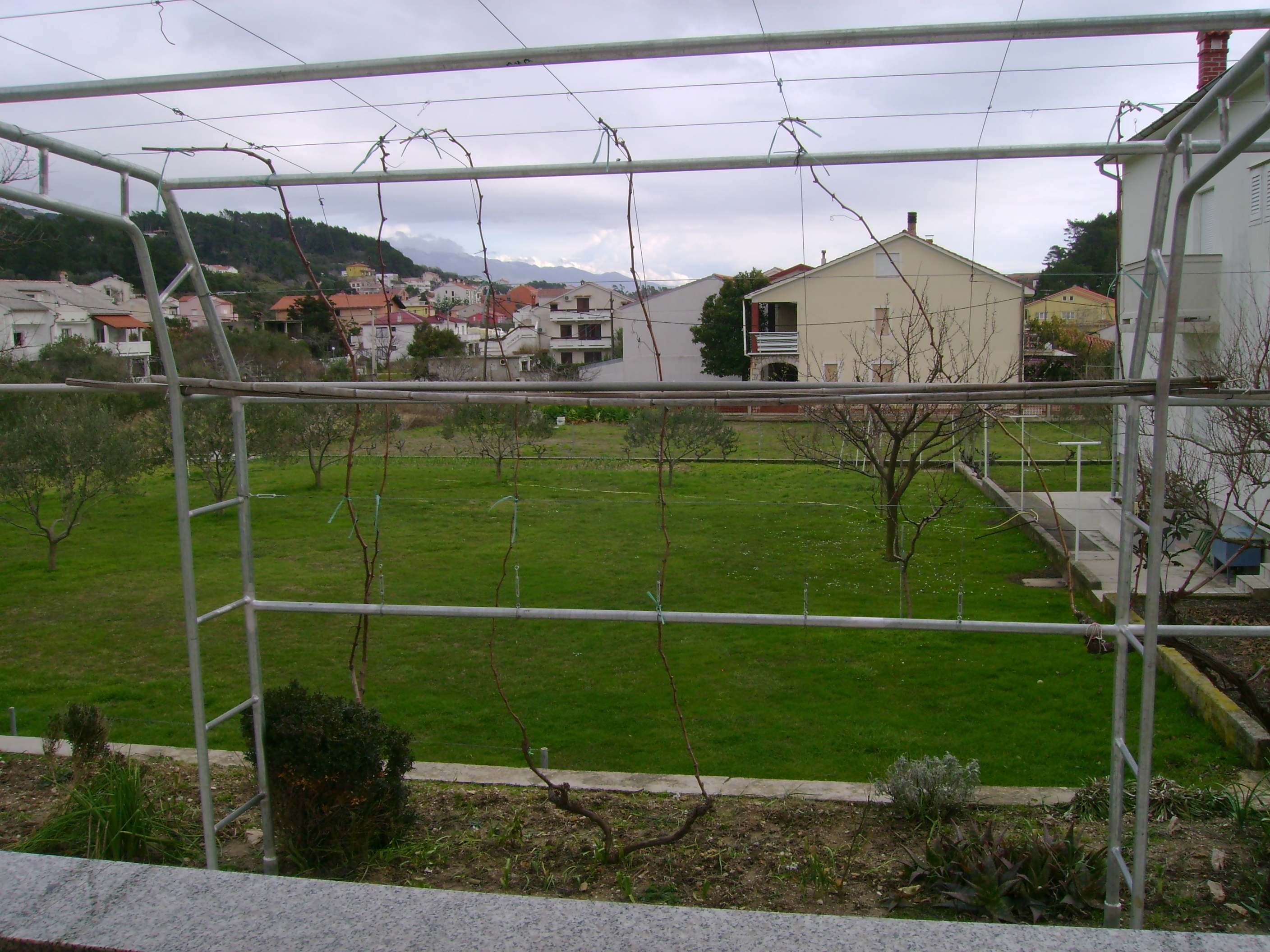 Three bedroom apartment with terrace Palit, Rab  A-a