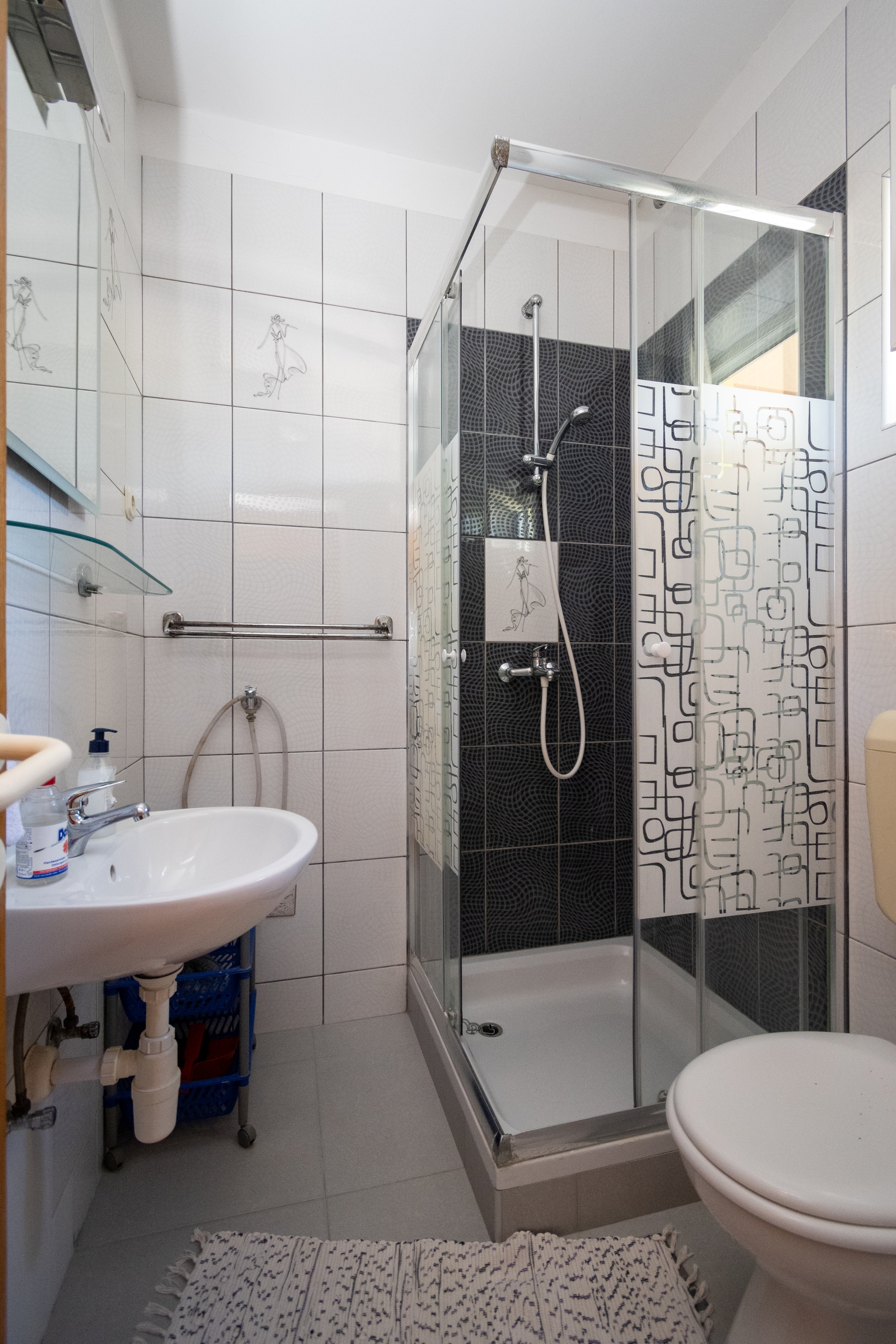 Two bedroom apartment with terrace and sea view Petrčane, Zadar  A-a