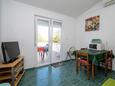 Dining room Petrčane, Dining room in the studio-apartment, air condition available, (pet friendly) and WiFi.
