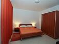Ložnice 1 Pakoštane, Ložnice 1 v ubytování typu apartment, WiFi.