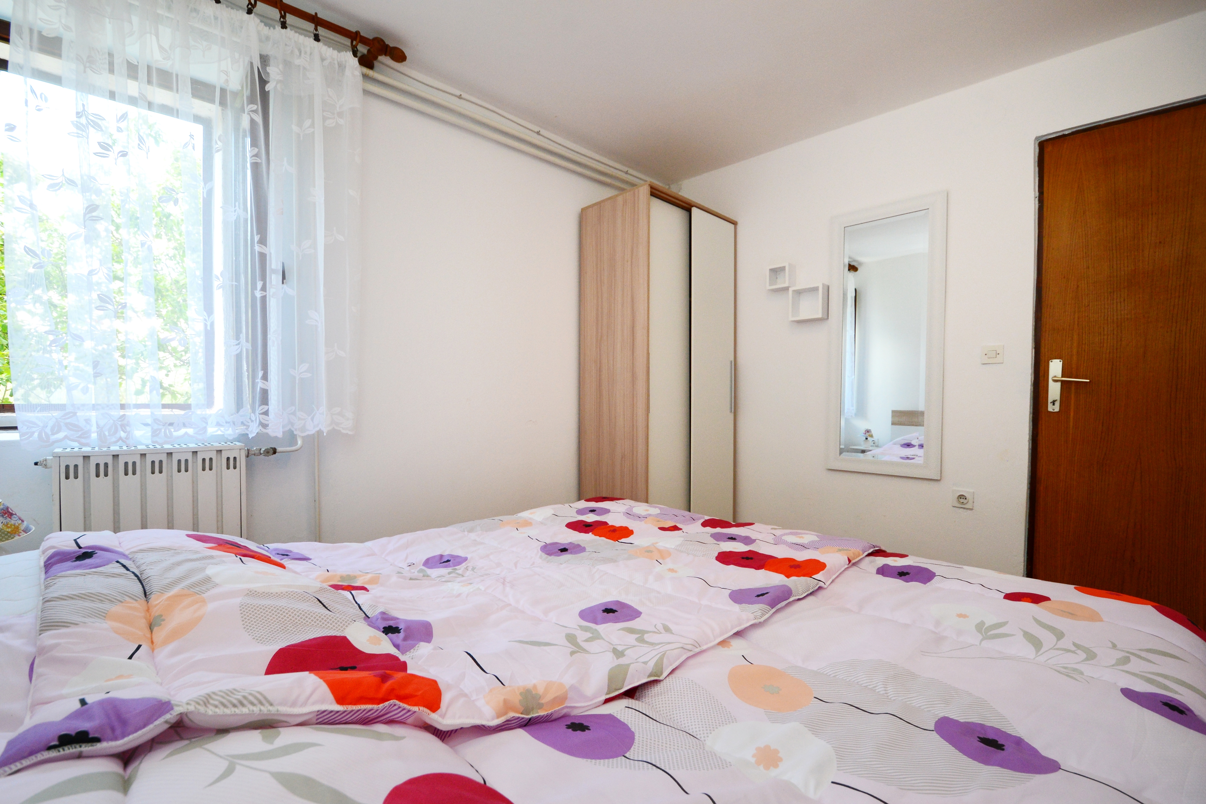 Four bedroom house with terrace and sea view Basarinka, Poreč  K