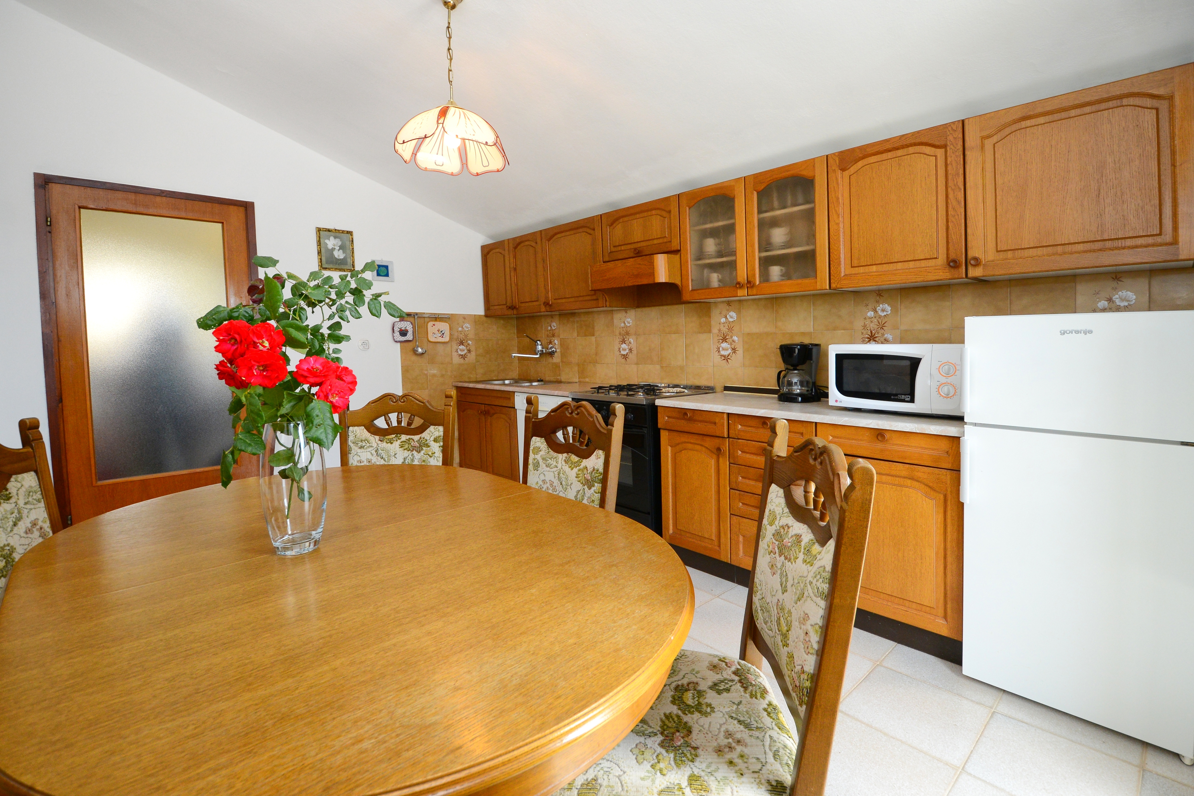 Four bedroom house with terrace and sea view Basarinka, Poreč  K