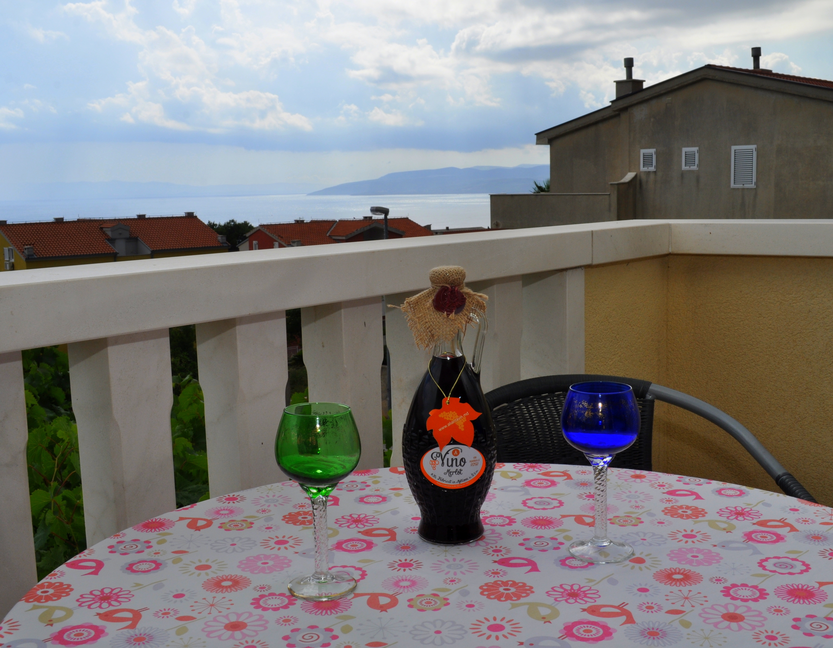 Two bedroom apartment with balcony and sea view Makarska  A-a