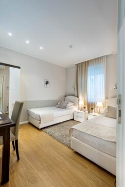 Zagreb, Camera da letto   nell'alloggi del tipo room, condizionatore disponibile e WiFi.