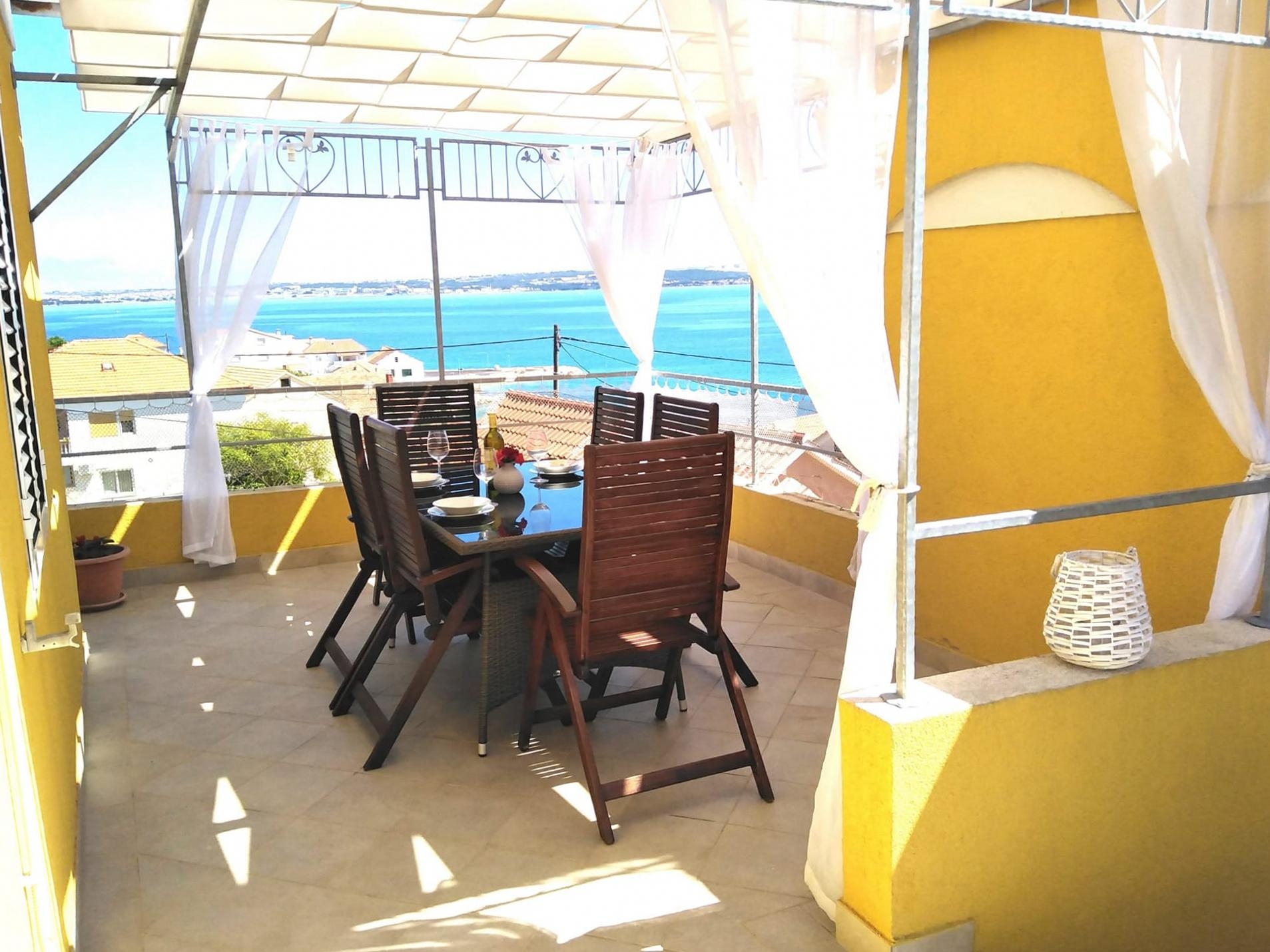 Two bedroom apartment with terrace and sea view Kali, Ugljan (A-14679-a)