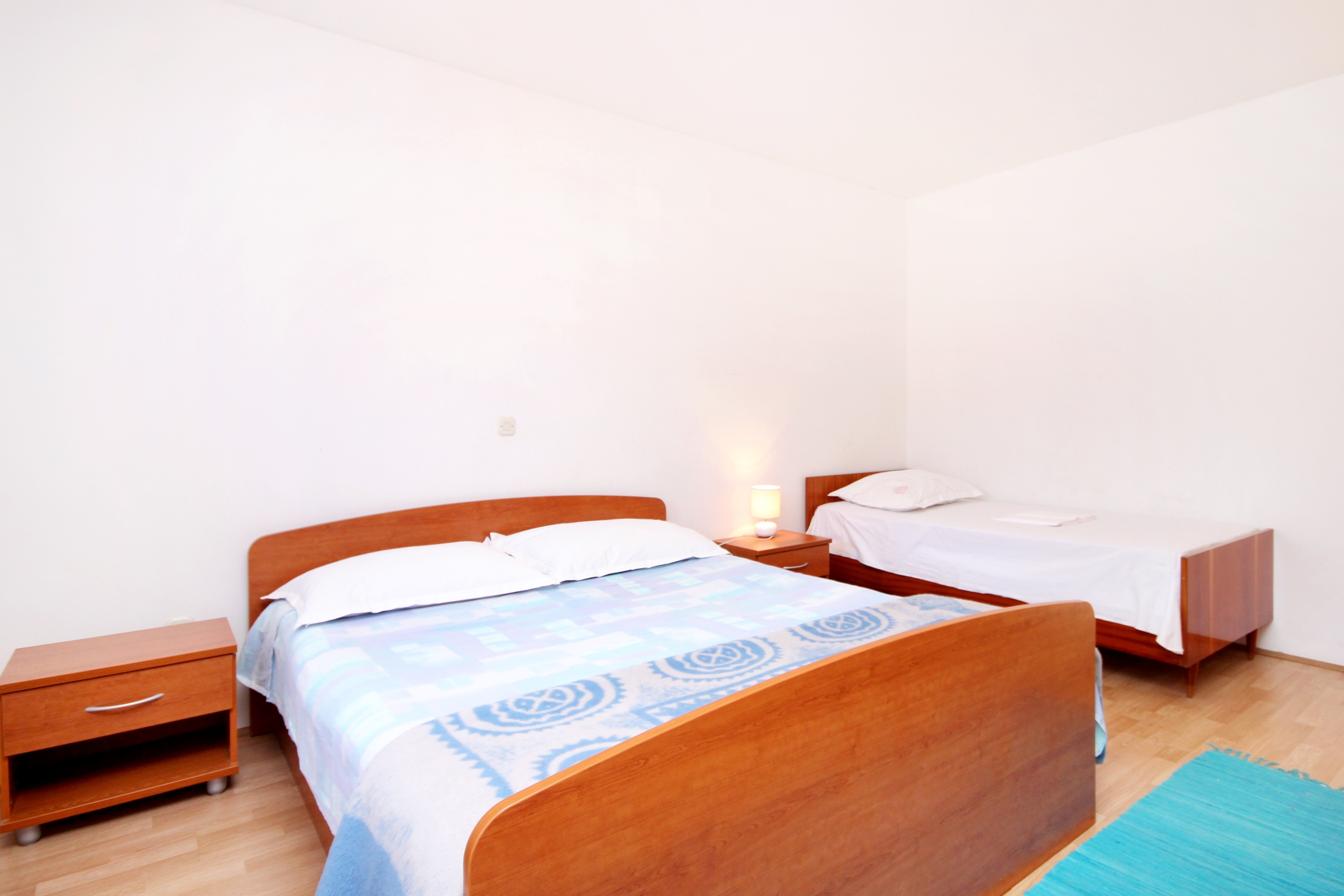 Three bedroom apartment near beach Brna, Korčula  A-d