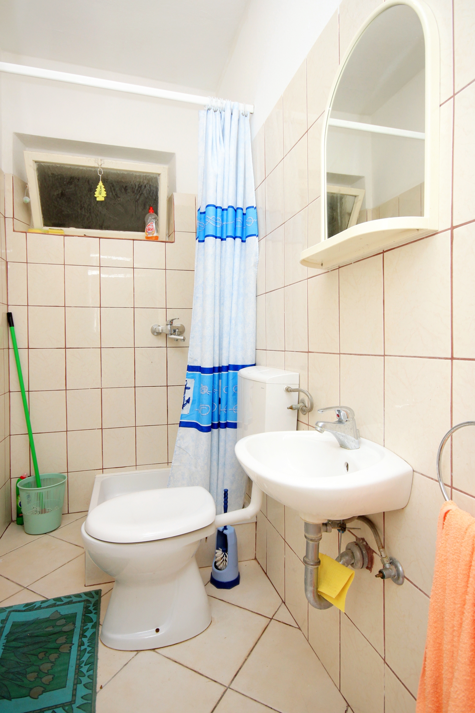 Three bedroom apartment near beach Brna, Korčula  A-f