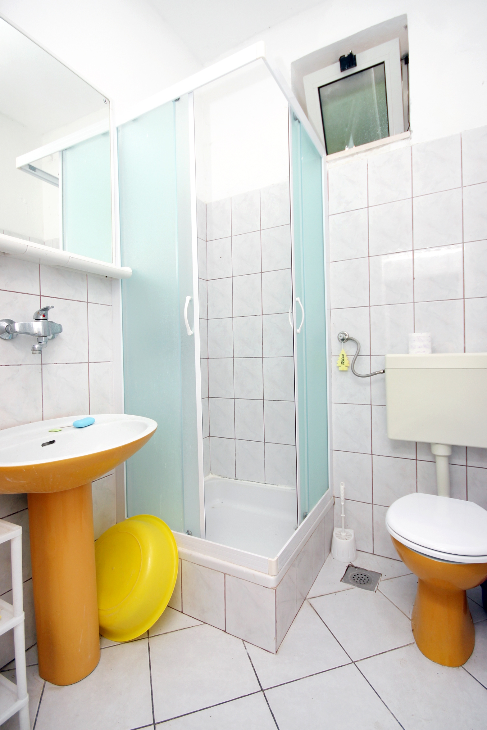 Three bedroom apartment near beach Brna, Korčula  A-f