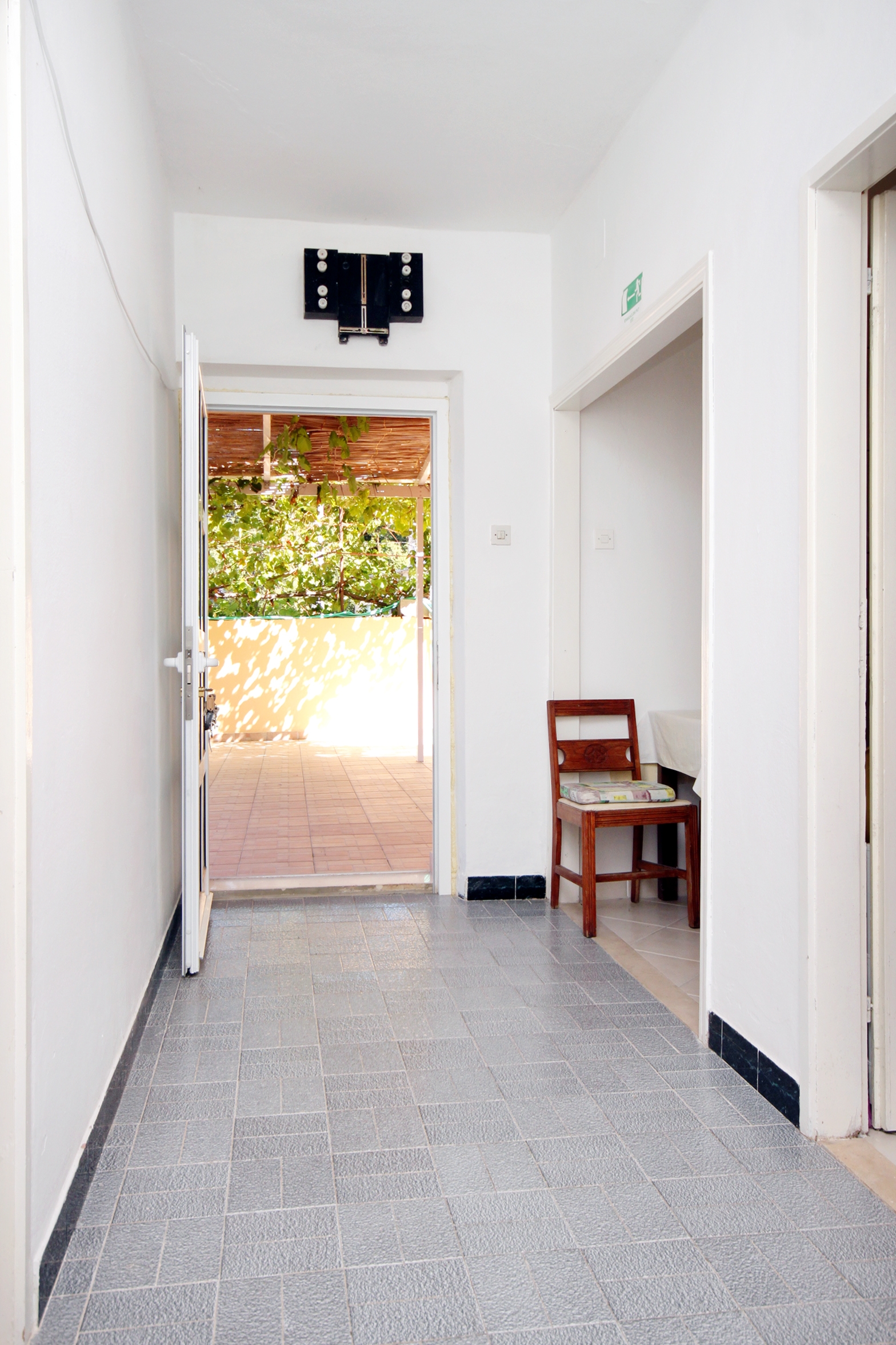 Three bedroom apartment near beach Brna, Korčula  A-f