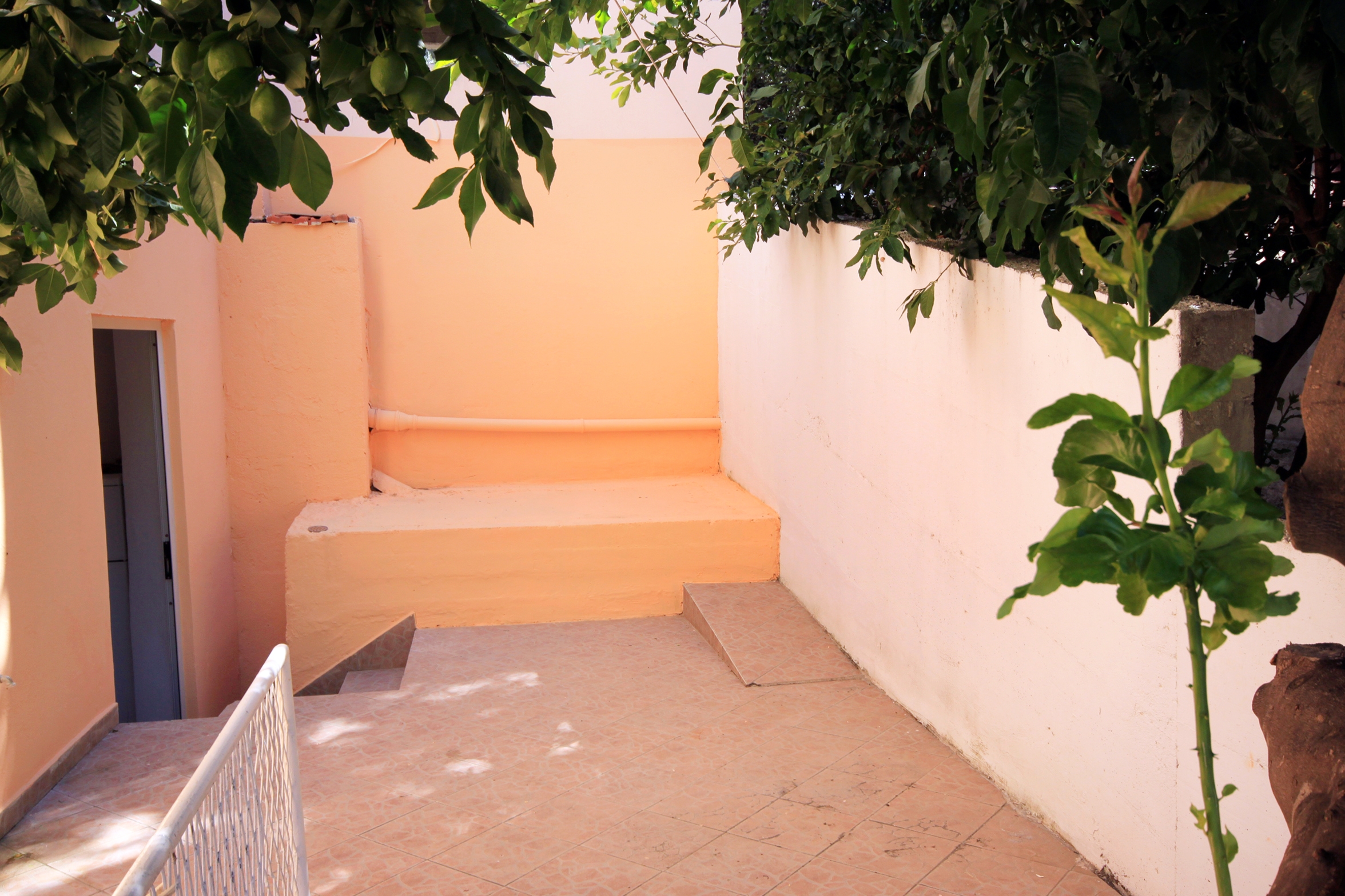 Three bedroom apartment near beach Brna, Korčula  A-f