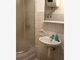 Badezimmer 2 Vinišće, Badezimmer 2 in folgender Unterkunftsart house, WiFi.
