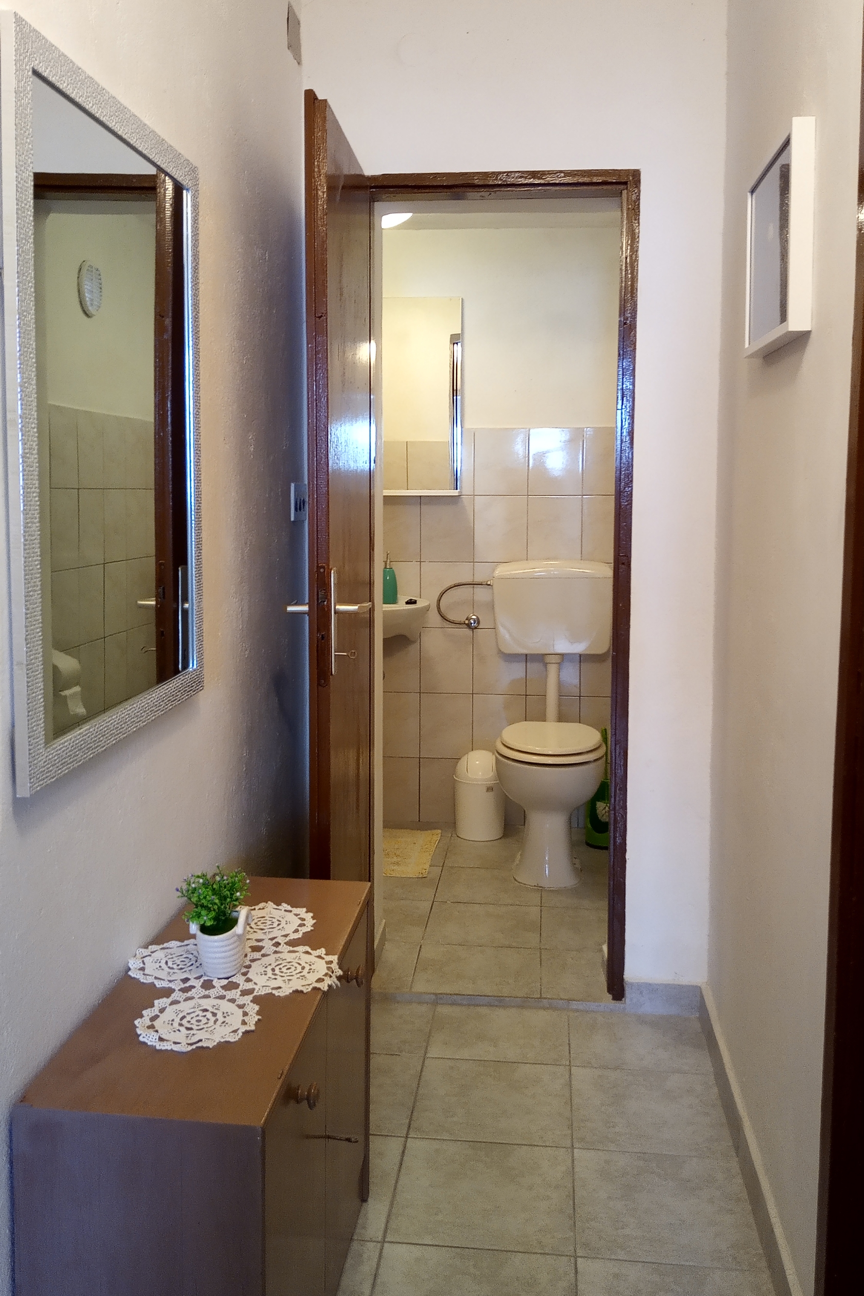 Three bedroom house near beach Vinišće, Trogir  K