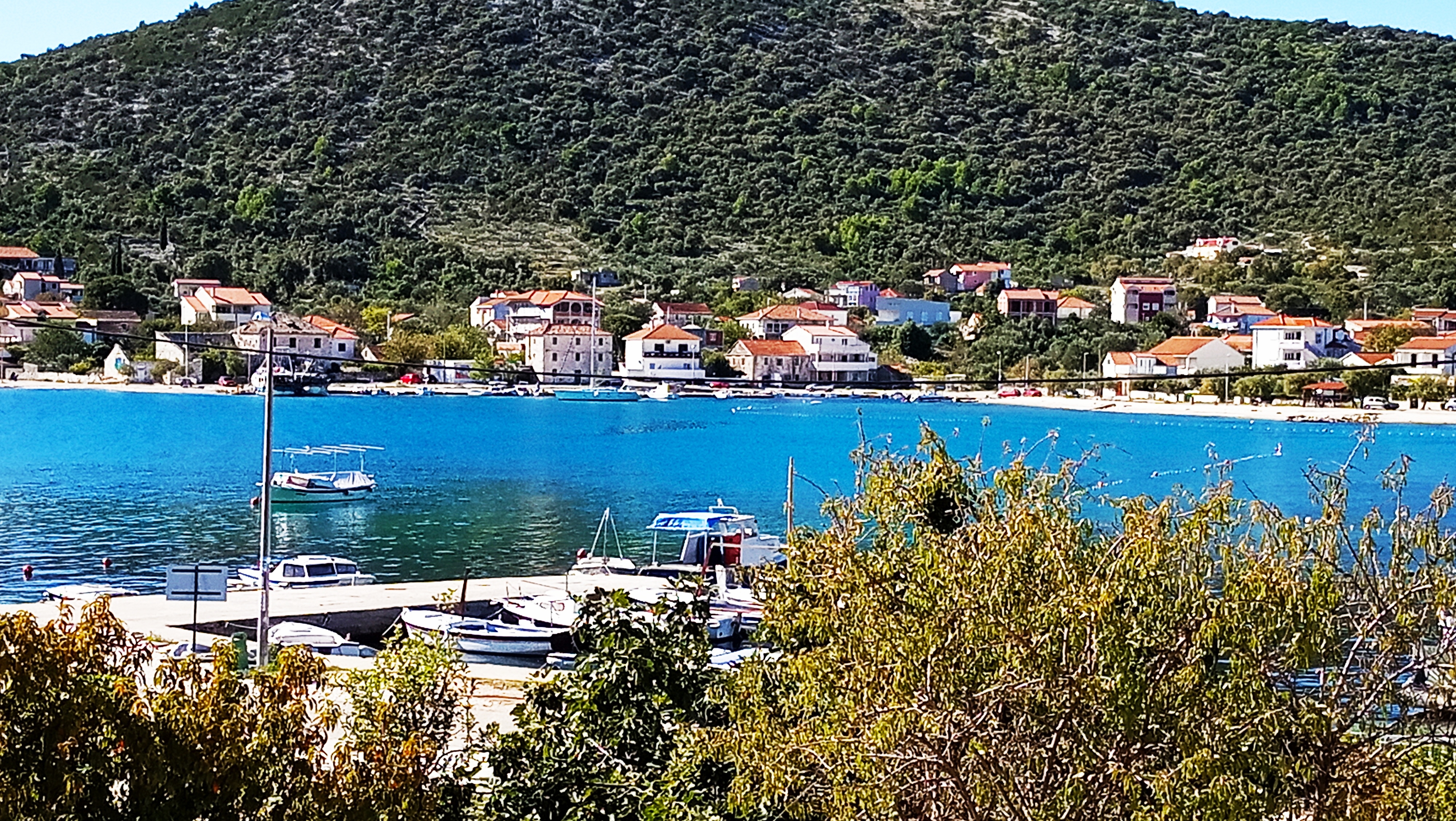 Three bedroom house near beach Vinišće, Trogir  K