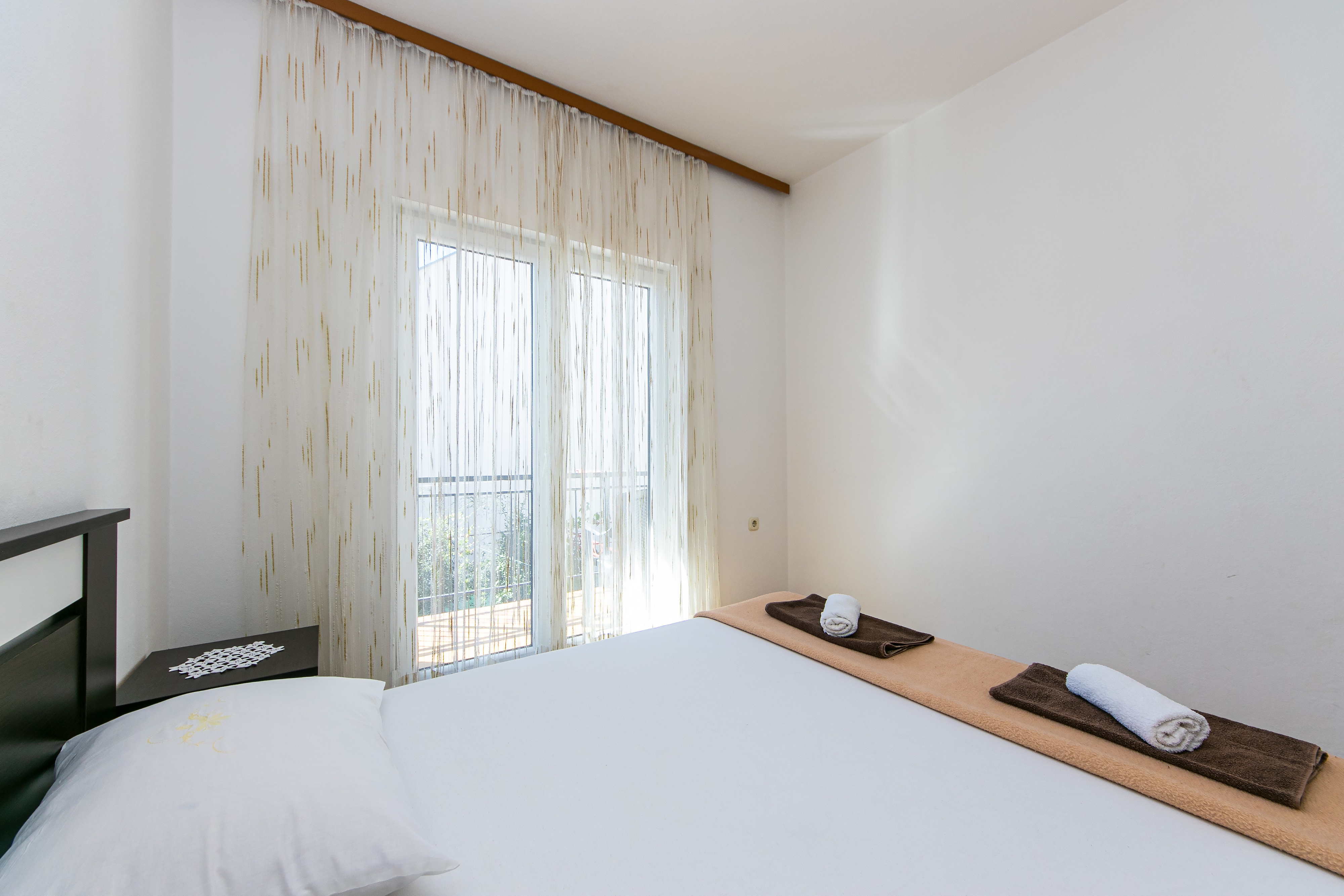 Two bedroom apartment with balcony and sea view Gradac, Makarska  A-b