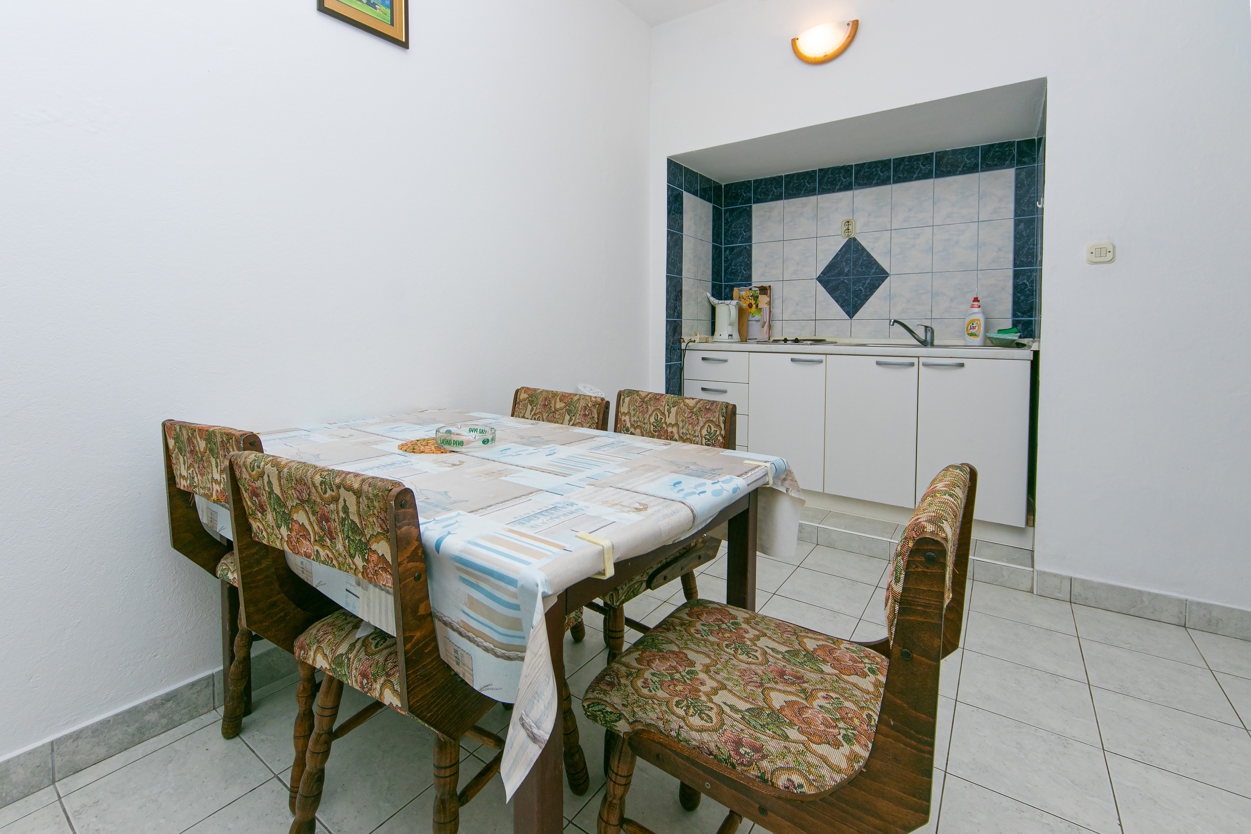 Two bedroom apartment with terrace Gradac, Makarska (A-14708-c) Two bedroom apartment with terrace Gradac, Makarska (A-14708-c)