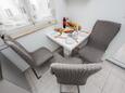 Blagovaonica Kaštel Štafilić, Blagovaonica u smještaju tipa studio-apartment, WiFi.