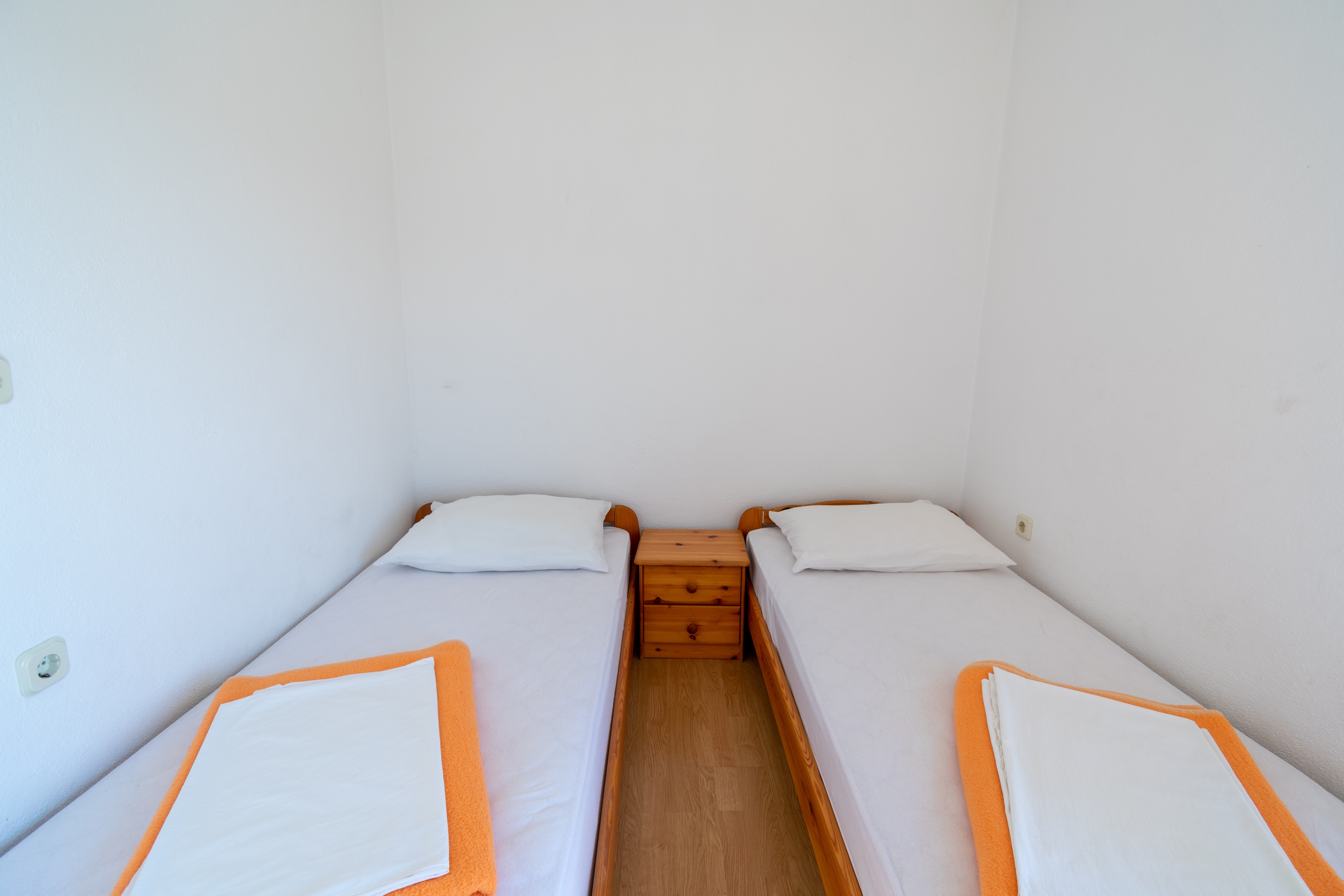 Two bedroom apartment with terrace and sea view Bibinje, Zadar  A-a