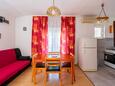 Jídelna Bibinje, Jídelna v ubytování typu apartment, s klimatizací a WiFi.