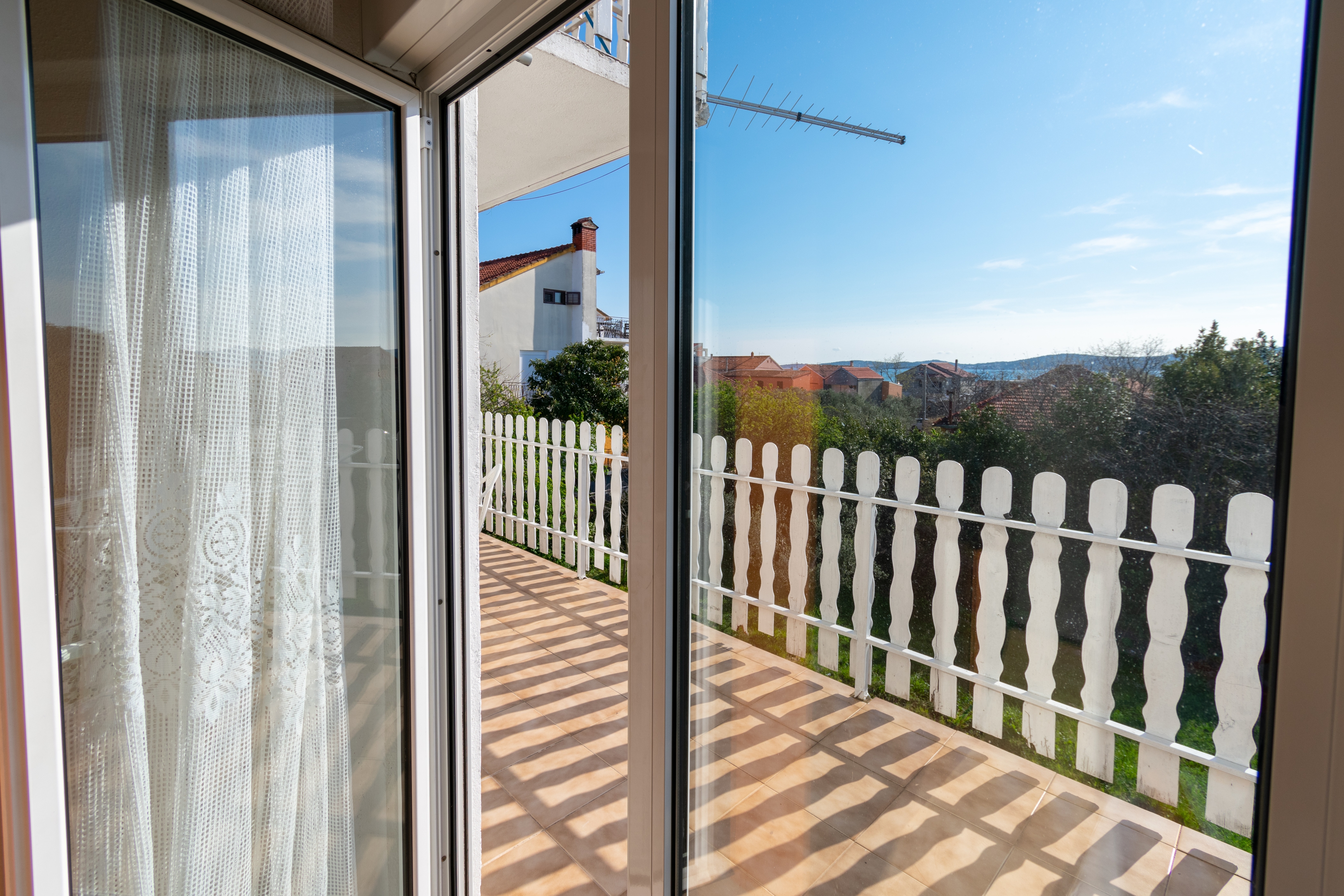 Two bedroom apartment with terrace and sea view Bibinje, Zadar  A-a