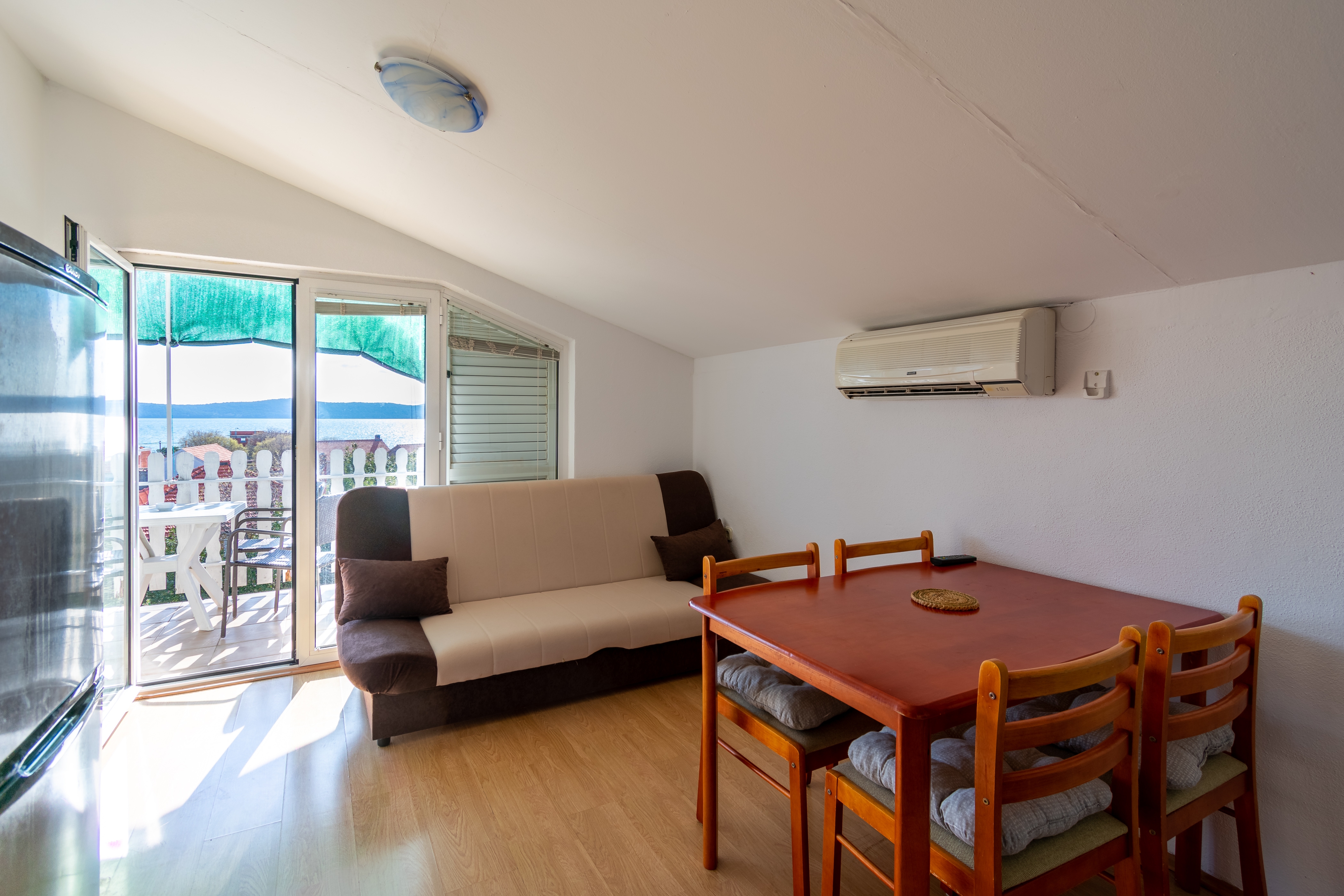 Two bedroom apartment with terrace and sea view Bibinje, Zadar (A-14773-b)