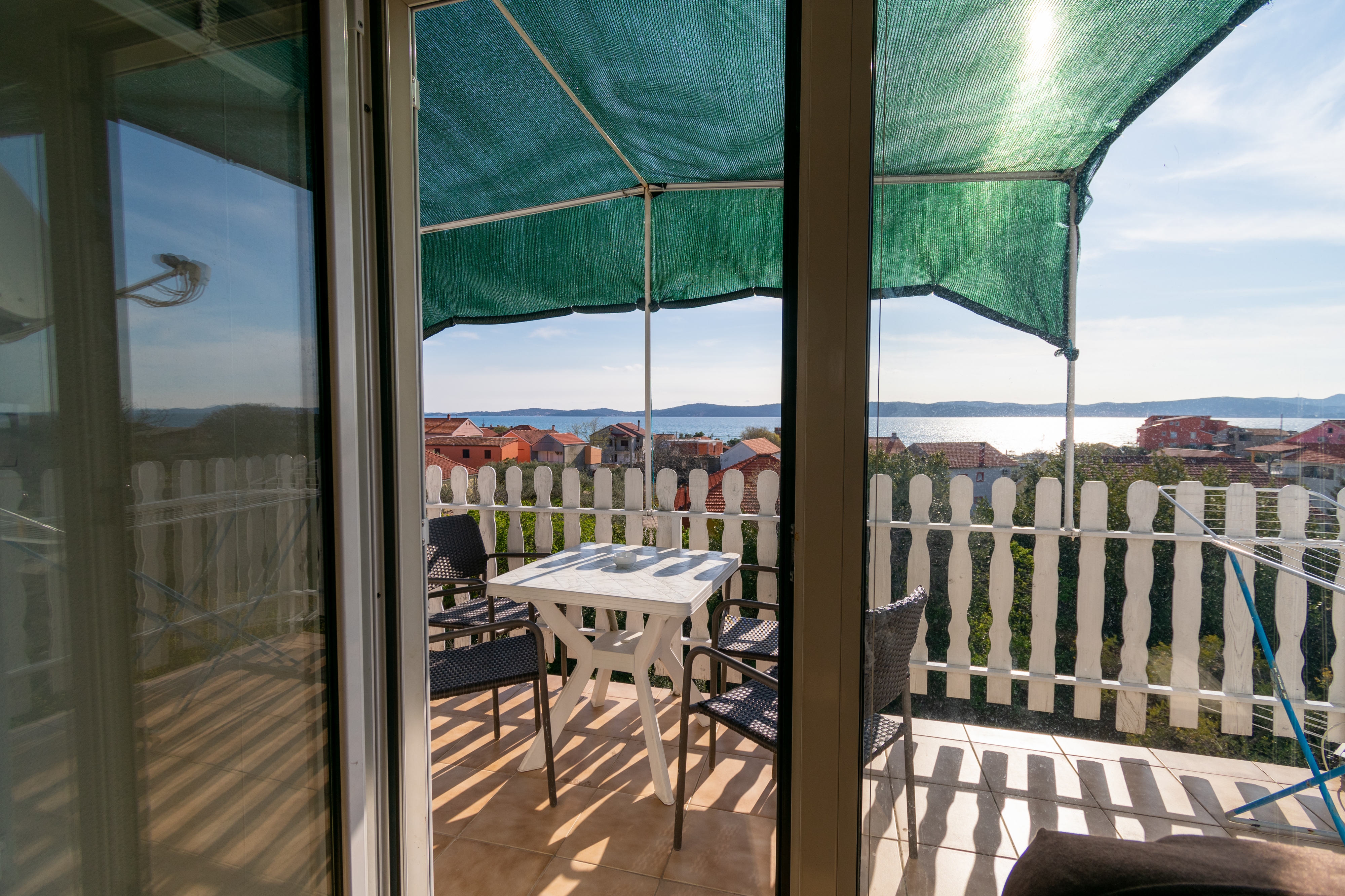 Two bedroom apartment with terrace and sea view Bibinje, Zadar  A-b
