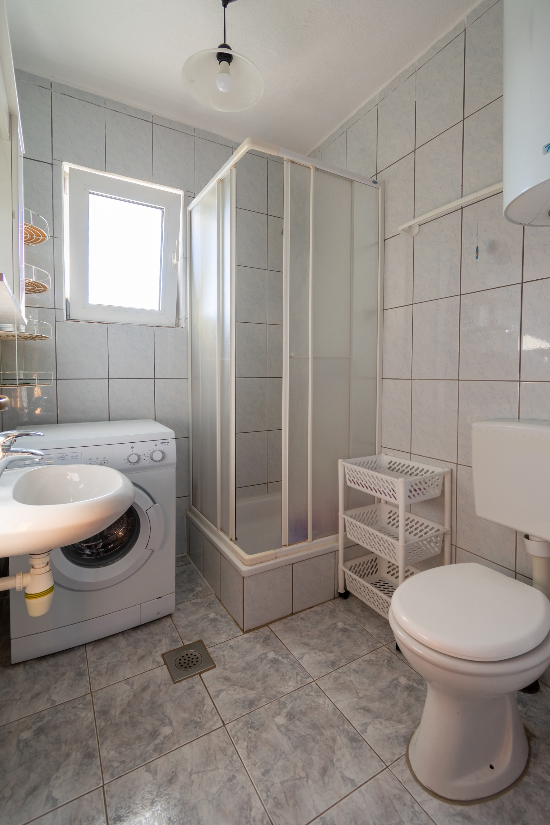 One bedroom apartment with terrace Bibinje, Zadar  A-c