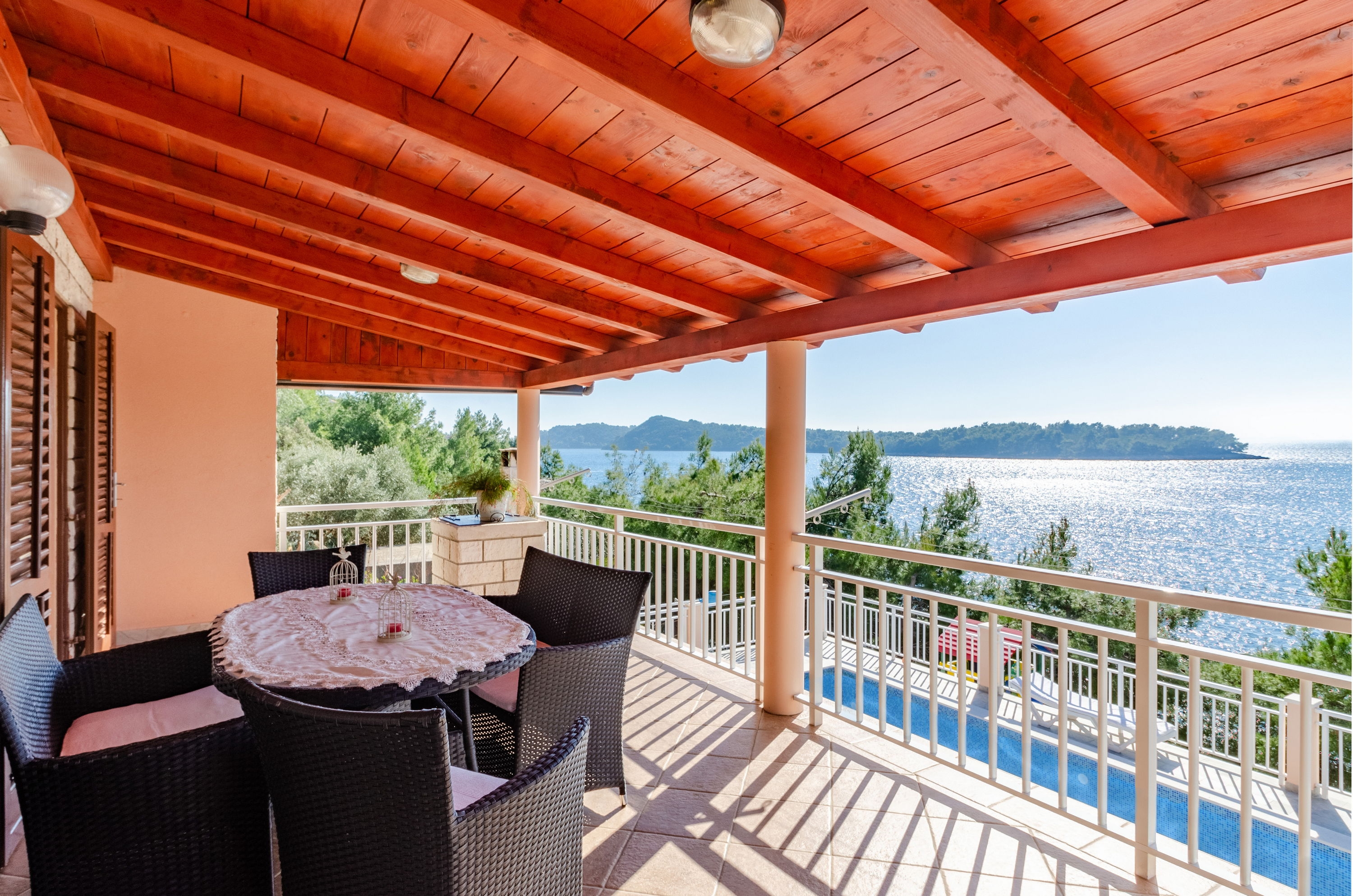 Four bedroom house near beach Karbuni, Korčula  K