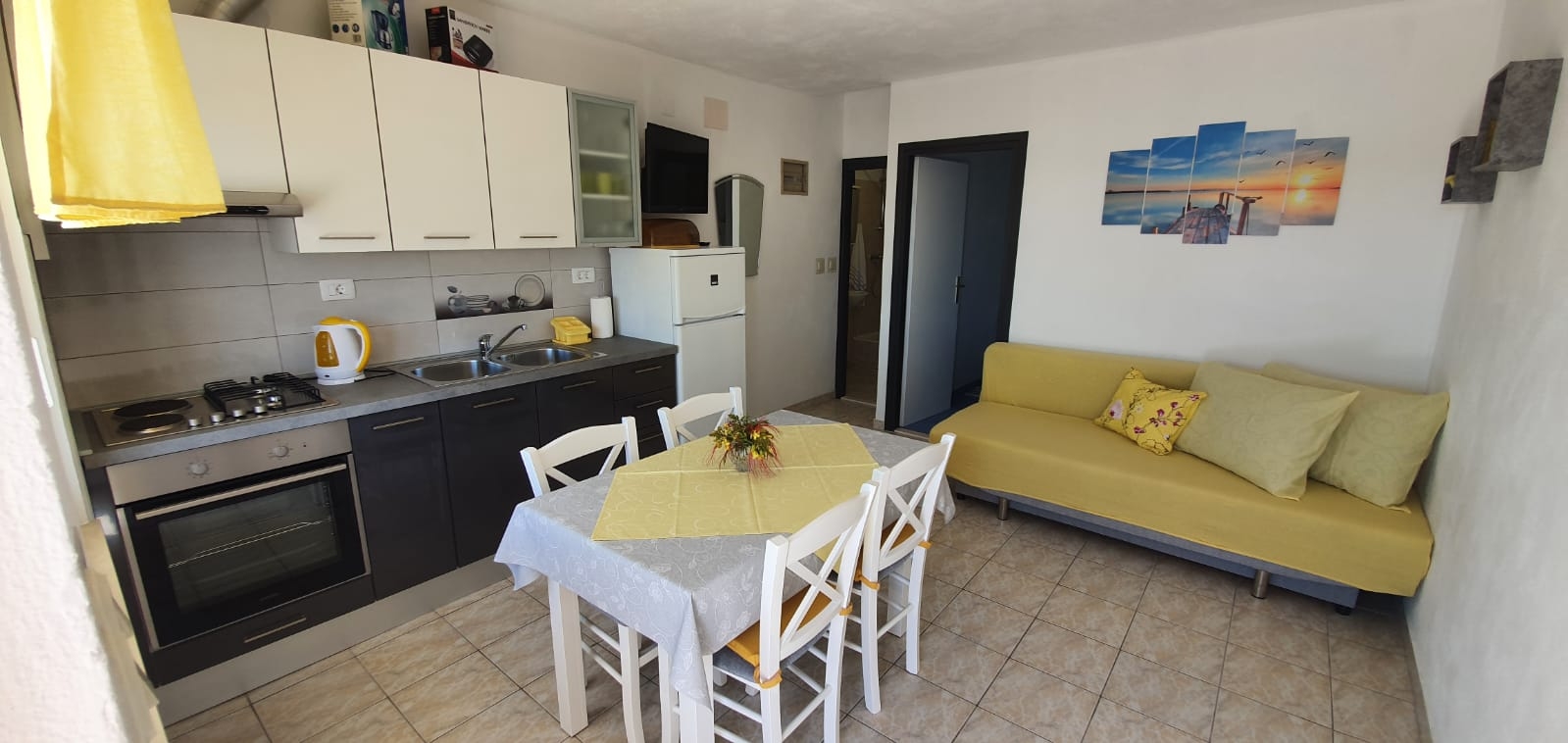 One bedroom apartment near beach Sevid (Trogir) (A-14790-c)