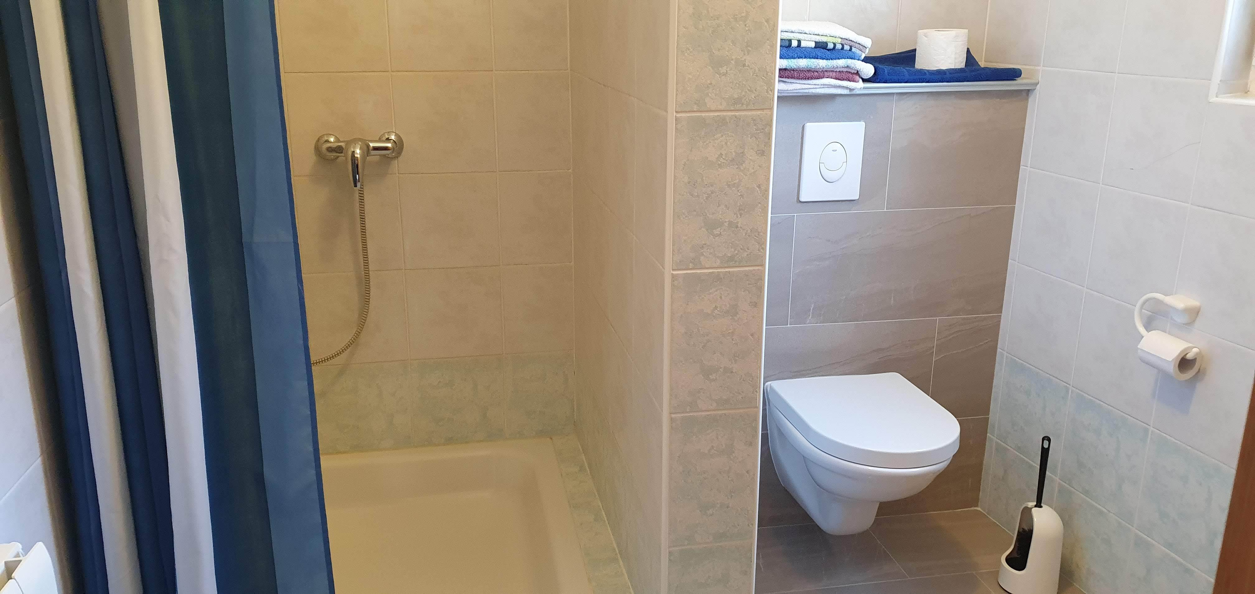 Two bedroom apartment with terrace Rab  A-b