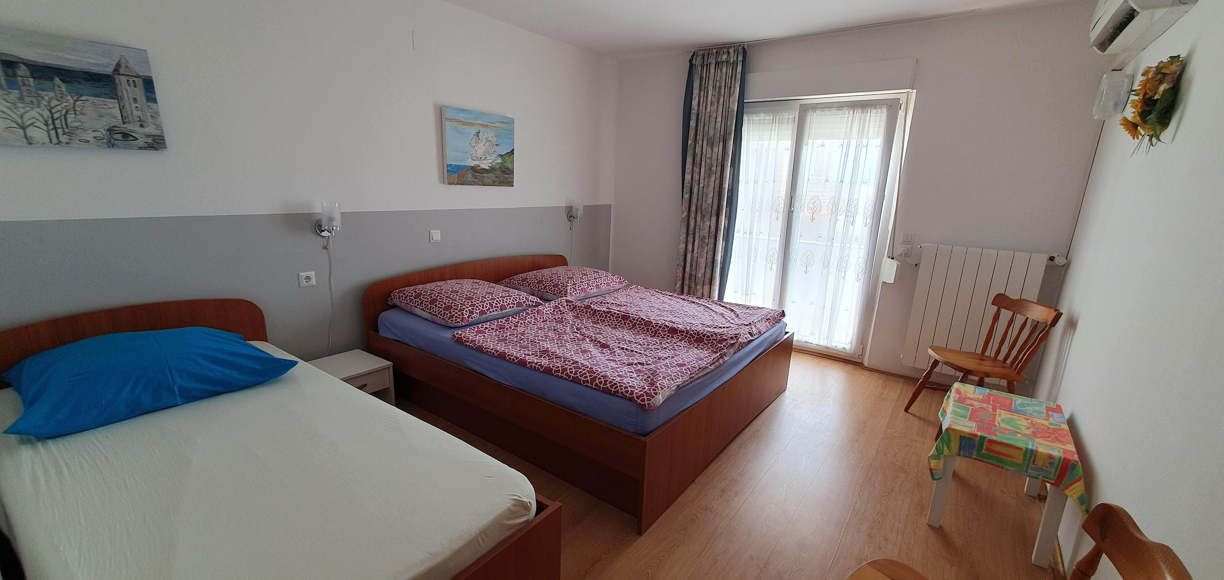 Two bedroom apartment with terrace Rab  A-b