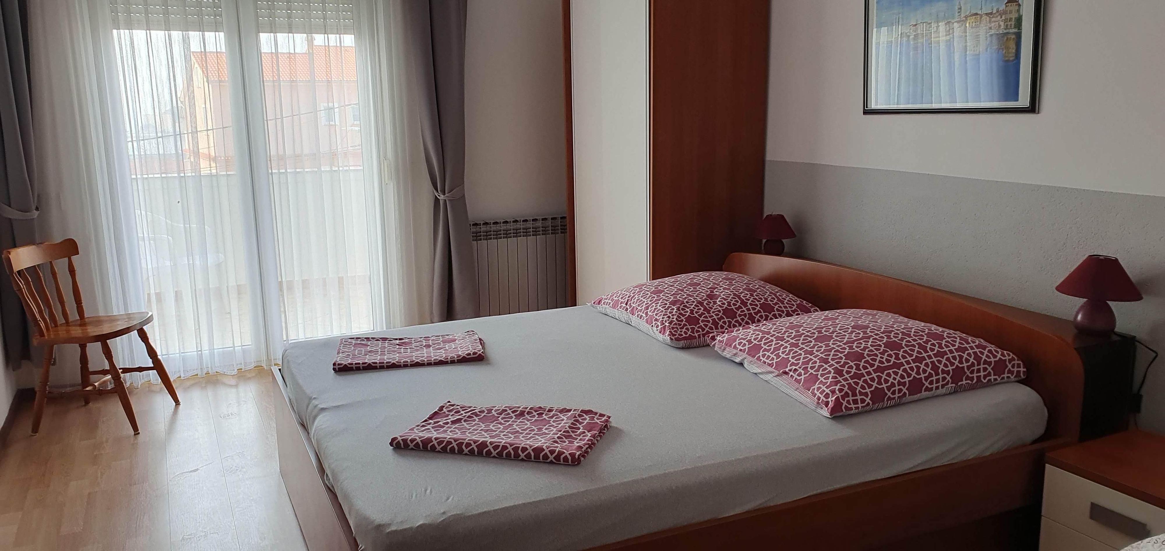 One bedroom apartment with terrace and sea view Rab  A-c