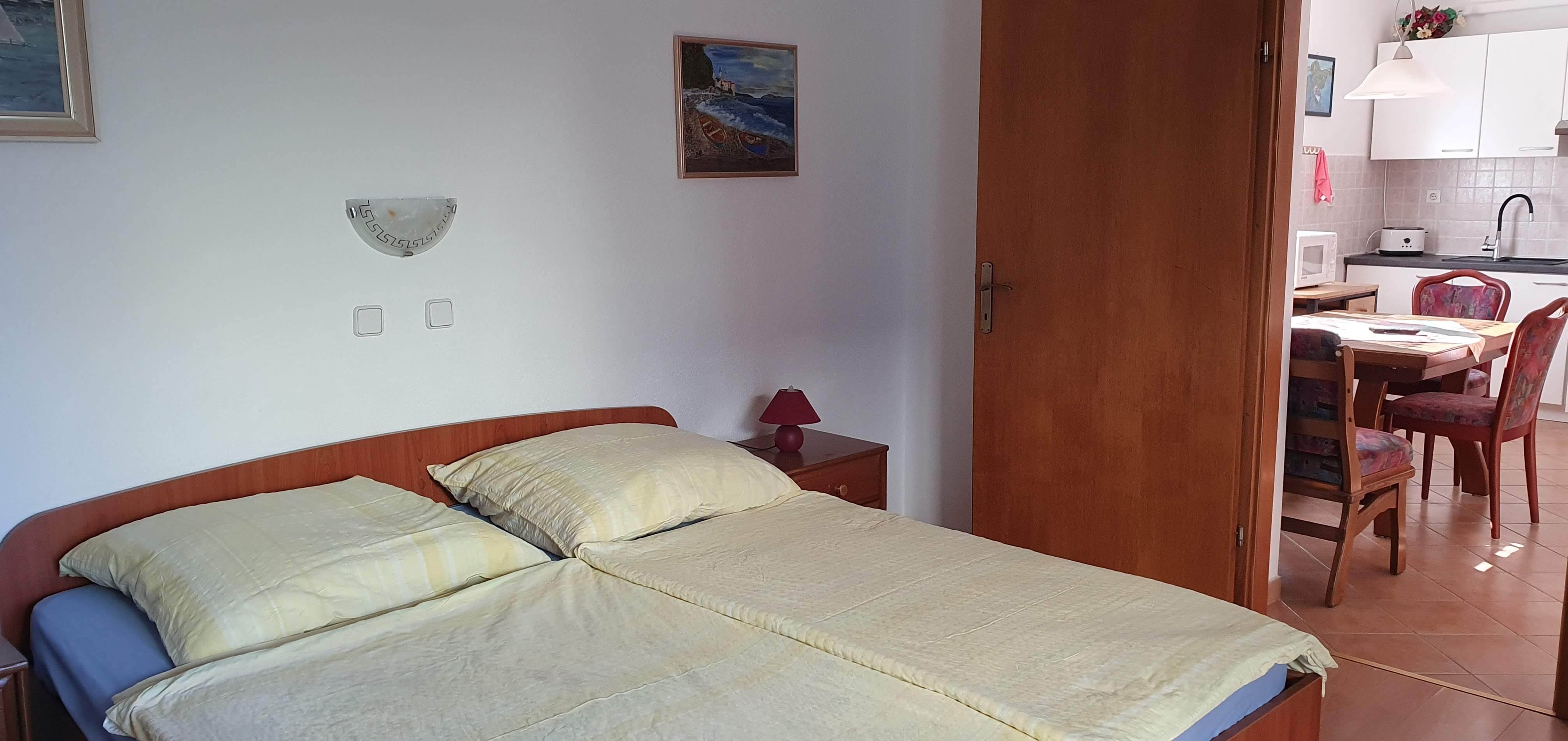 Two bedroom apartment with balcony Rab  A-d
