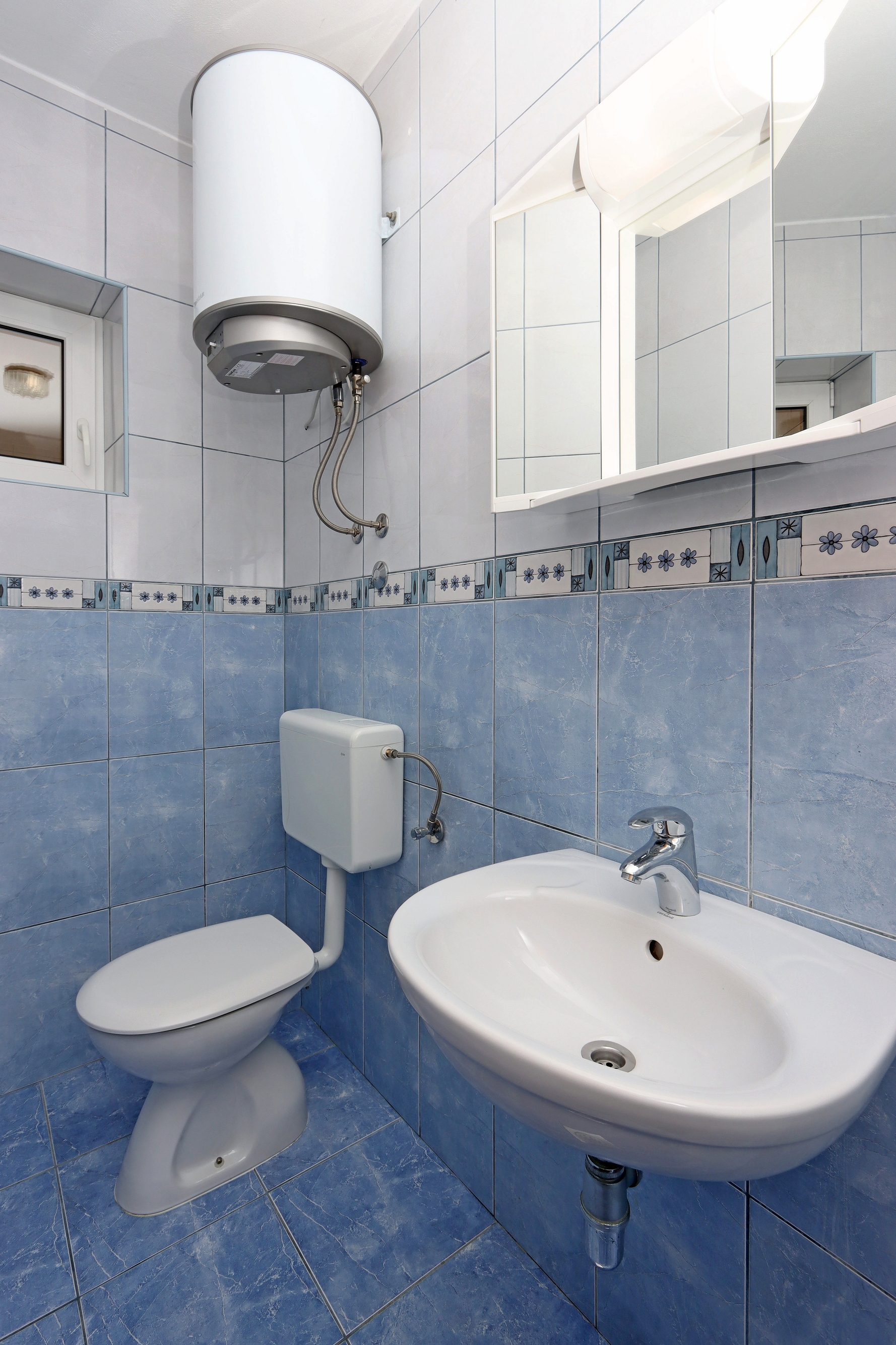 Top Rab Lopar Top Rab Lopar