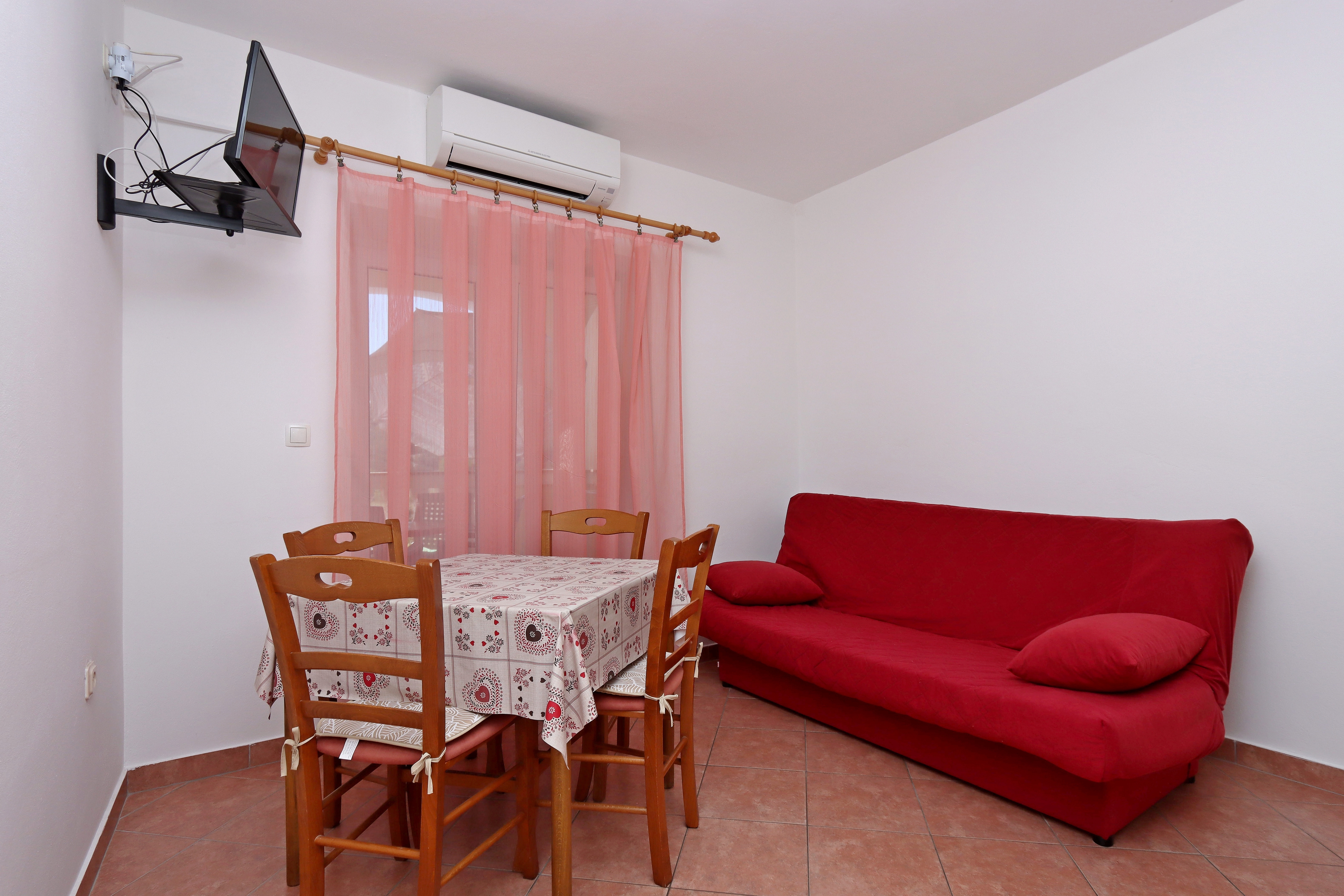 One bedroom apartment with terrace Lopar, Rab (A-14804-c)