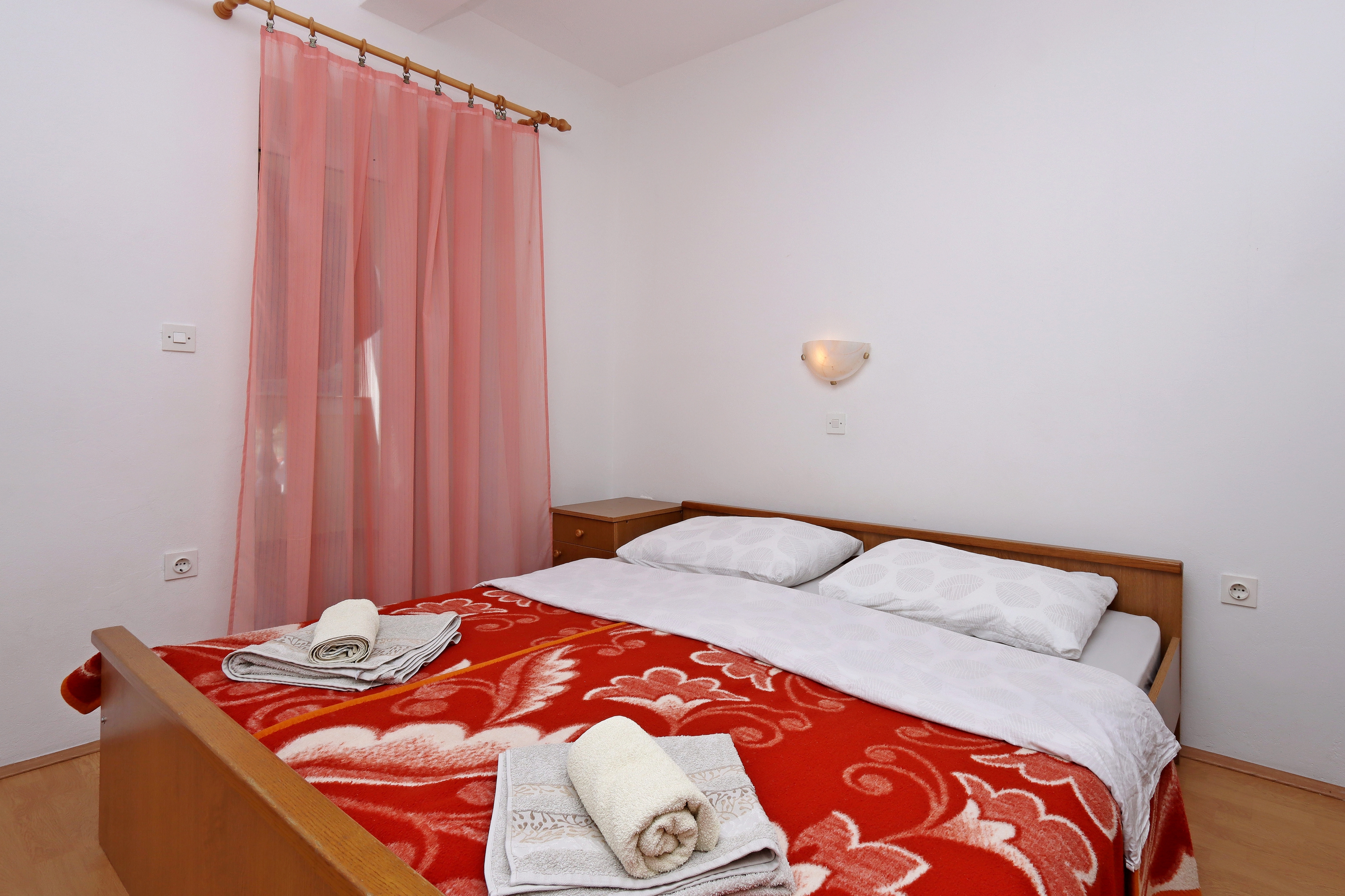 Dvosobni apartma S teraso Lopar, Rab  A-d