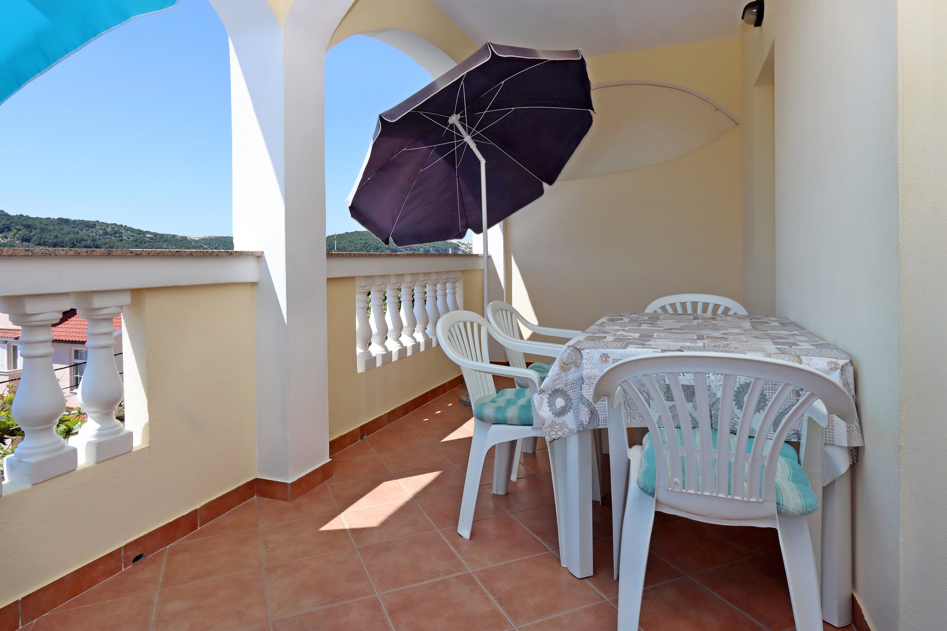 Two bedroom apartment with terrace Lopar, Rab (A-14804-d) Two bedroom apartment with terrace Lopar, Rab (A-14804-d)