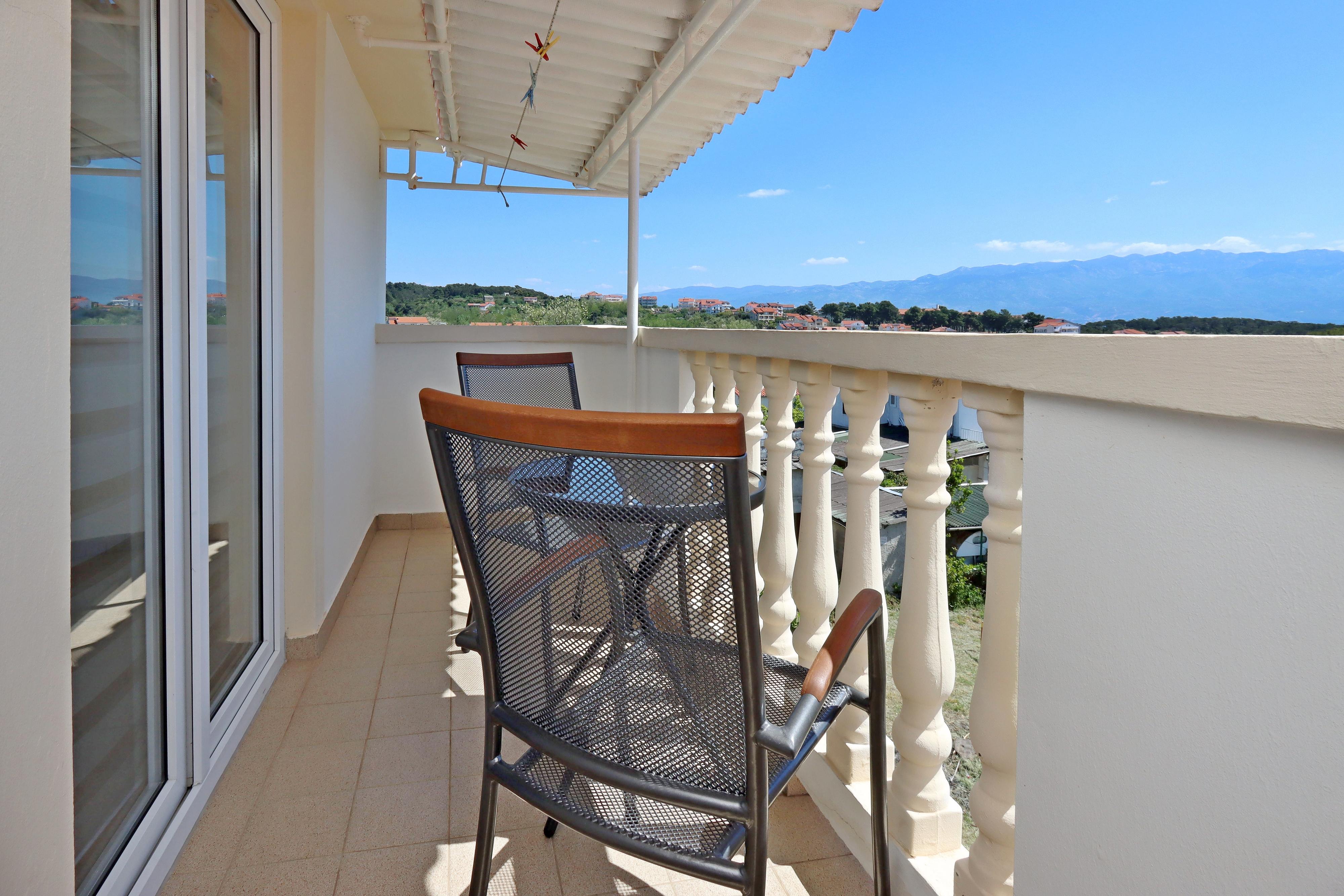 One bedroom apartment with terrace and sea view Lopar, Rab  A-e