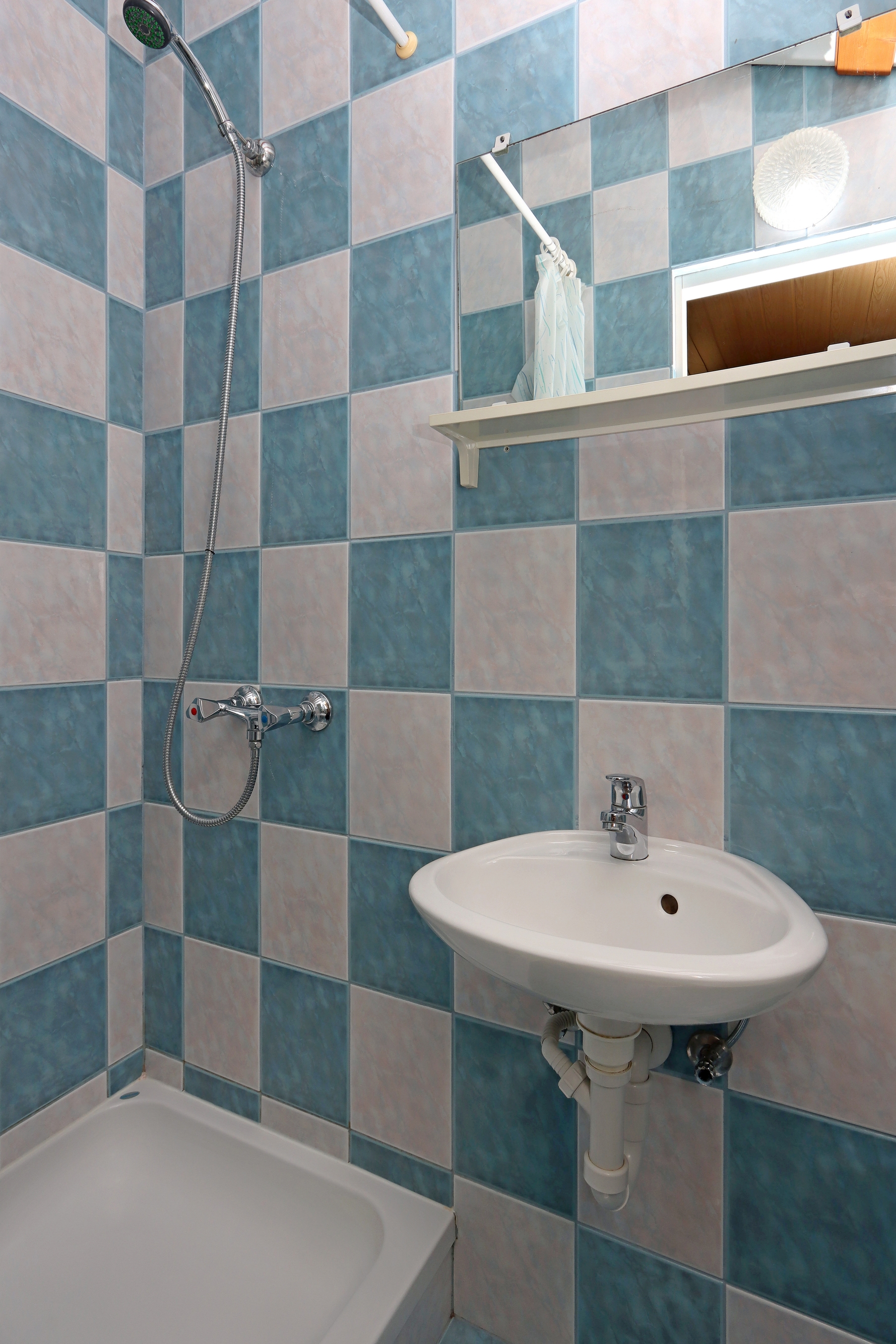 One bedroom apartment with terrace and sea view Lopar, Rab  A-e