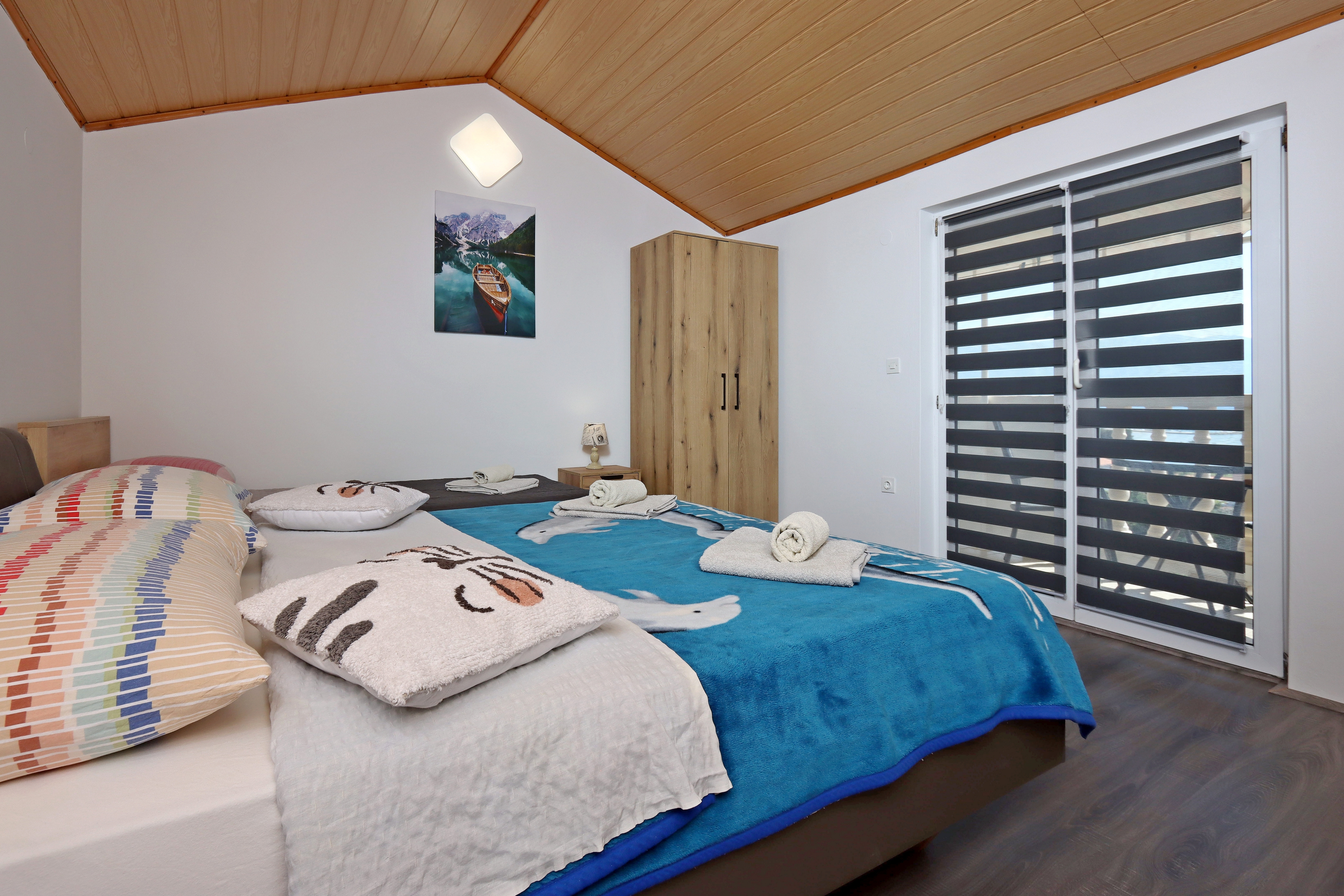 One bedroom apartment with terrace and sea view Lopar, Rab  A-e