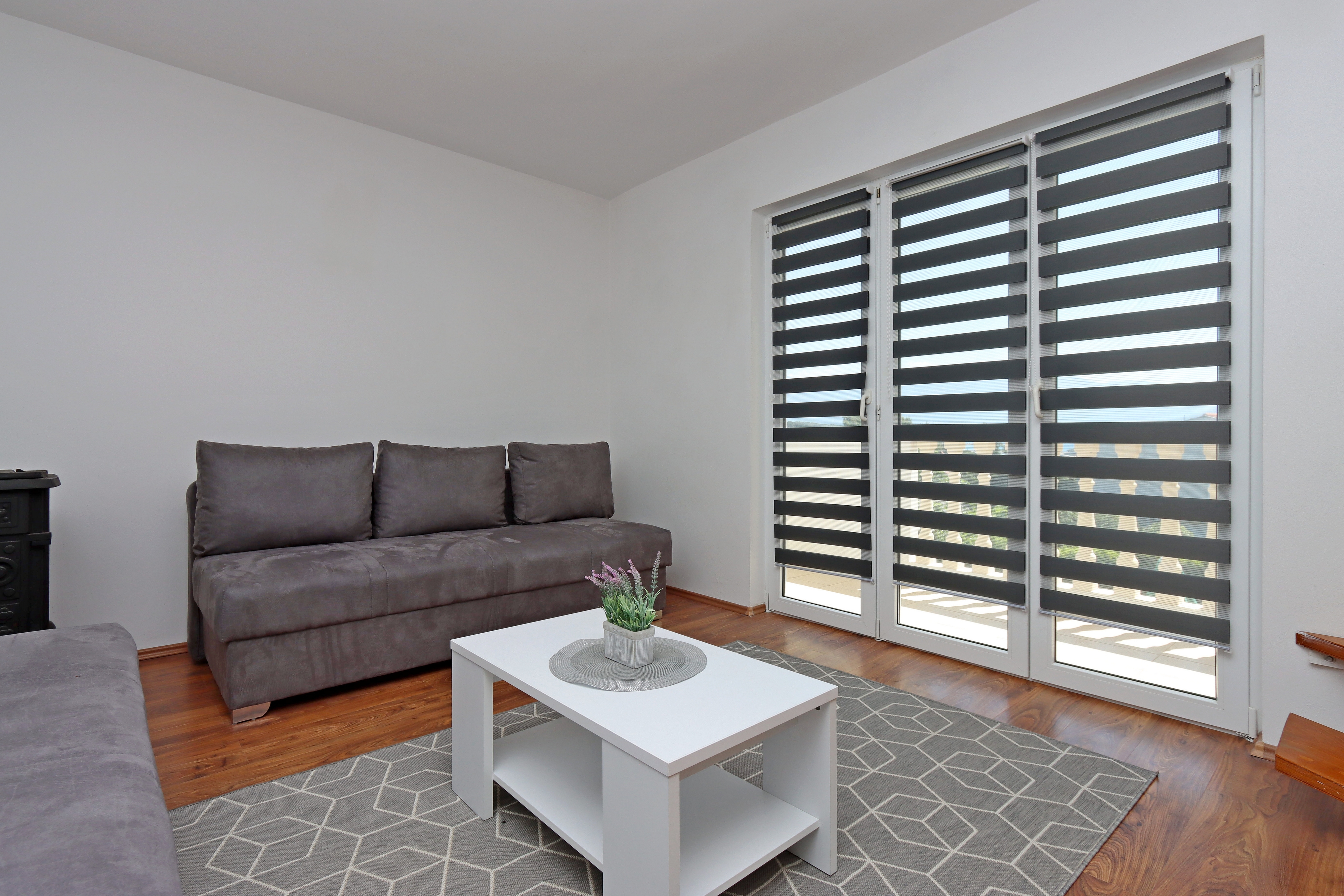 One bedroom apartment with terrace and sea view Lopar, Rab (A-14804-e)